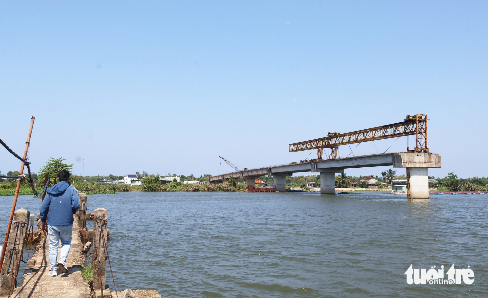 cây cầu - Ảnh 1.