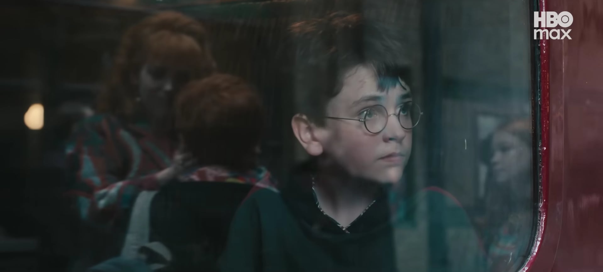 Những chi tiết có thể bạn đã bỏ sót trong trailer Harry Potter- Ảnh 4.