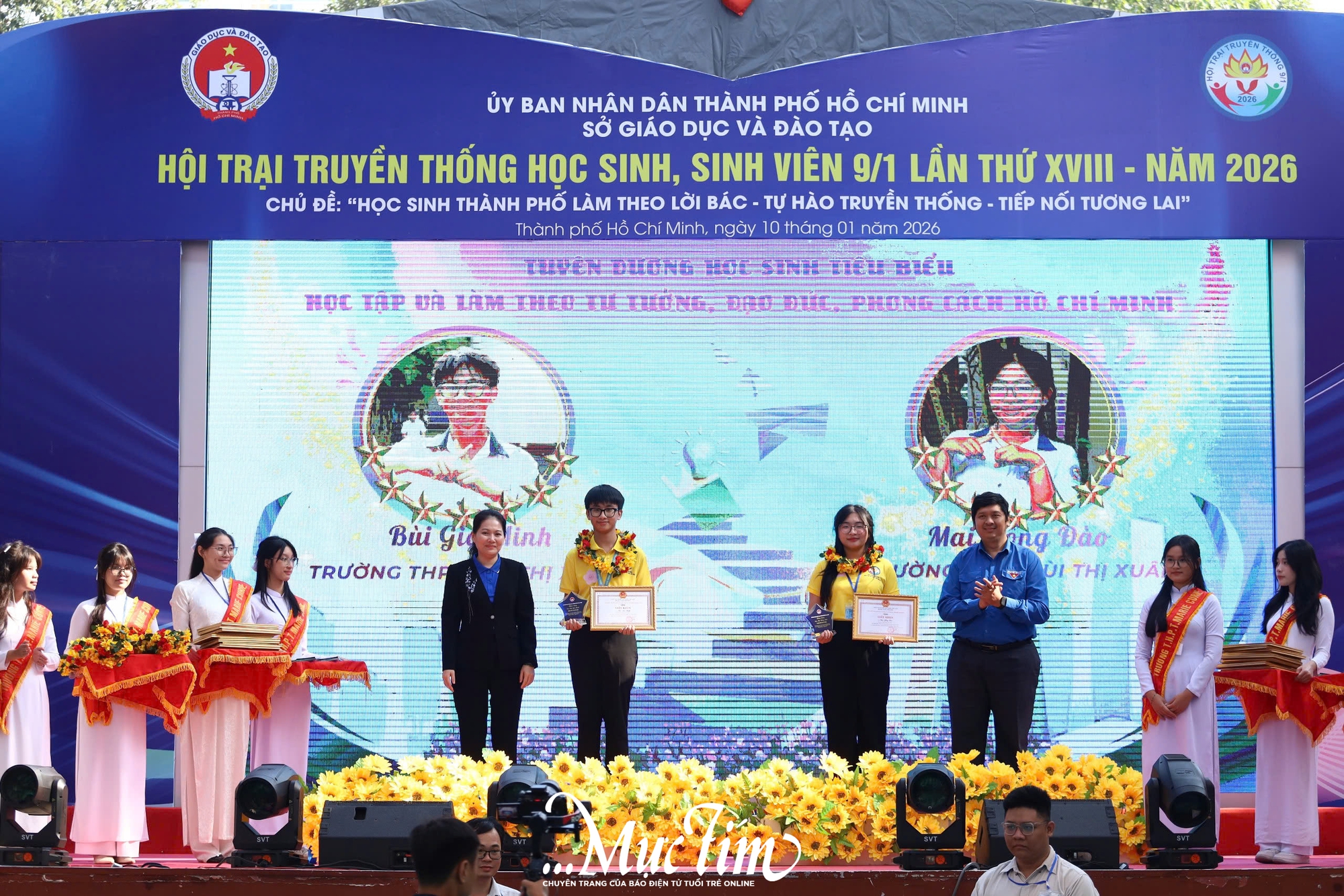 ‘Say hi’ thanh xuân rực rỡ với Trường THPT Bùi Thị Xuân - Ảnh 8.