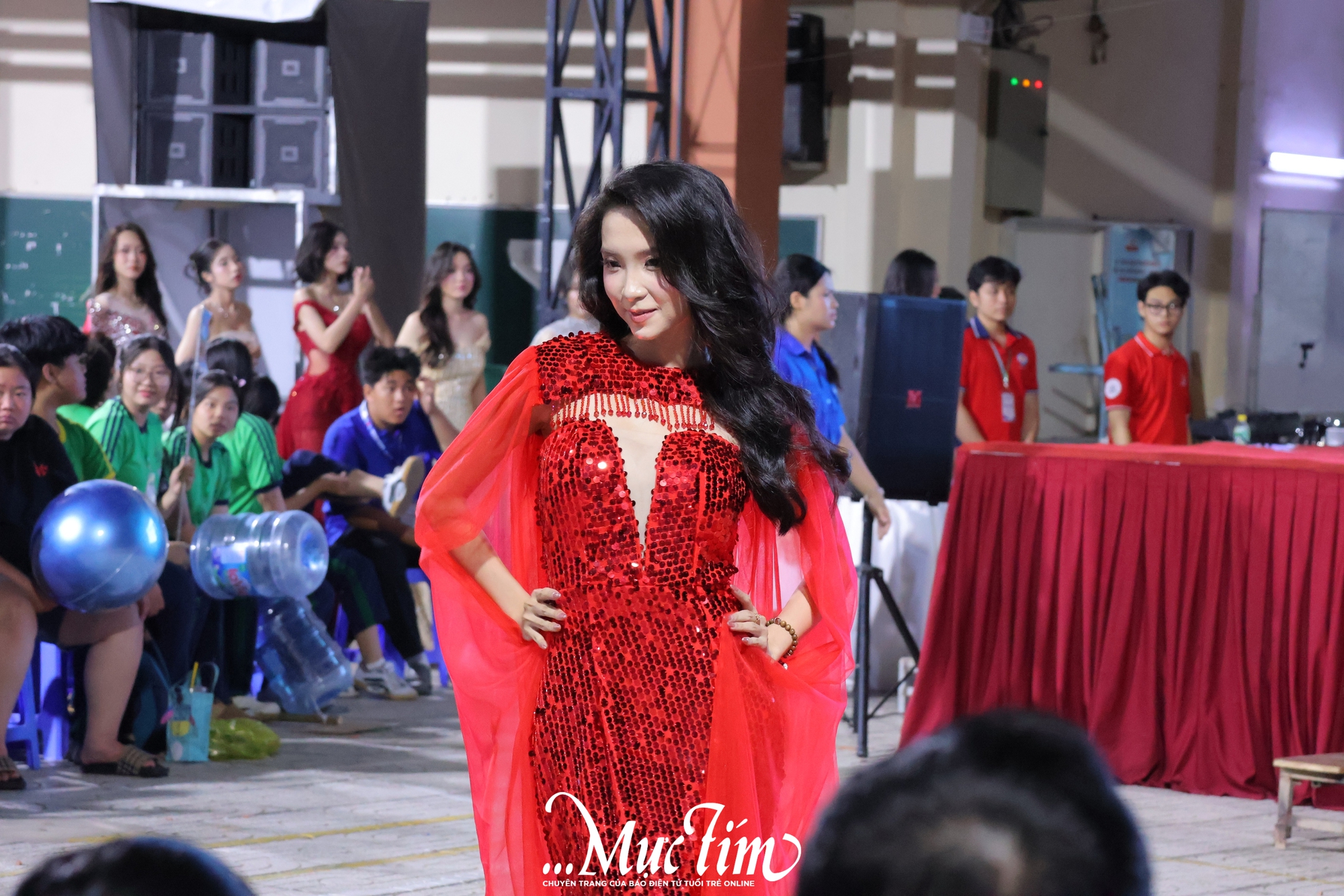 Lớp 12A11 lập 'cú đúp' tại Hội thi Học sinh thanh lịch Trường THPT Phan Đăng Lưu- Ảnh 8.