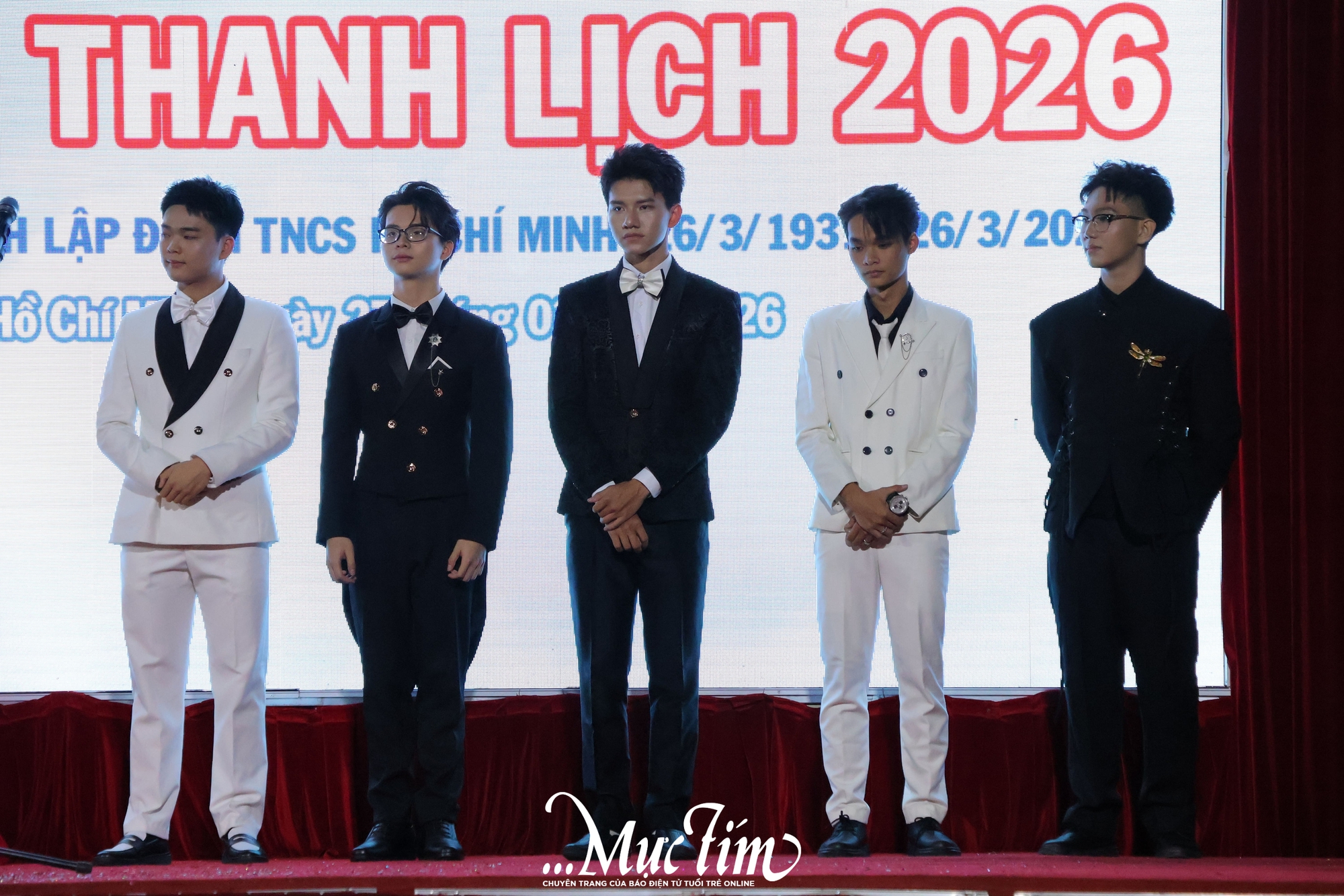 Lớp 12A11 lập 'cú đúp' tại Hội thi Học sinh thanh lịch Trường THPT Phan Đăng Lưu- Ảnh 10.