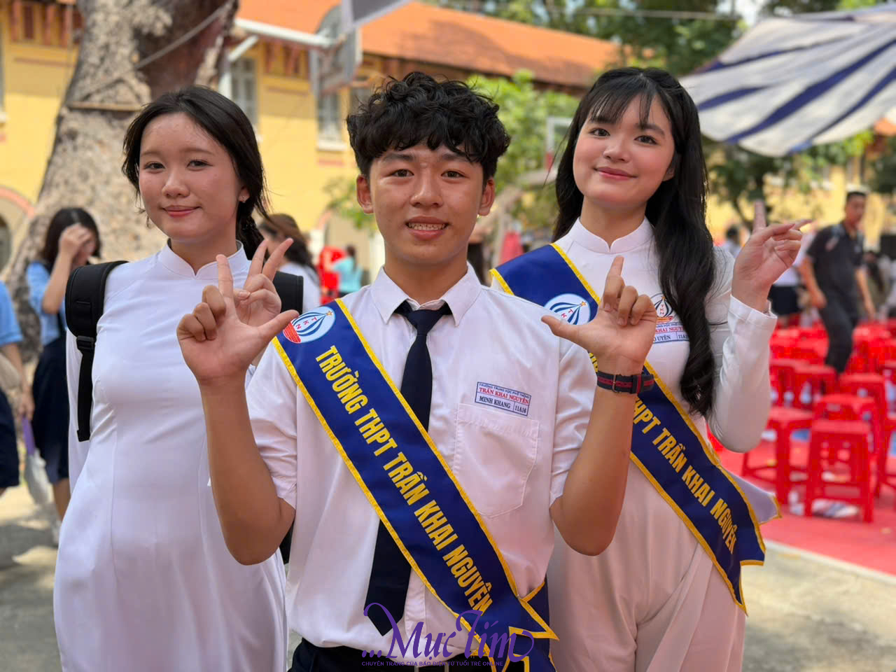 Trường THPT Trần Khai Nguyên gây ấn tượng với màn cheerleading tại Ngày hội Tự tin vào lớp 10 - Ảnh 4.