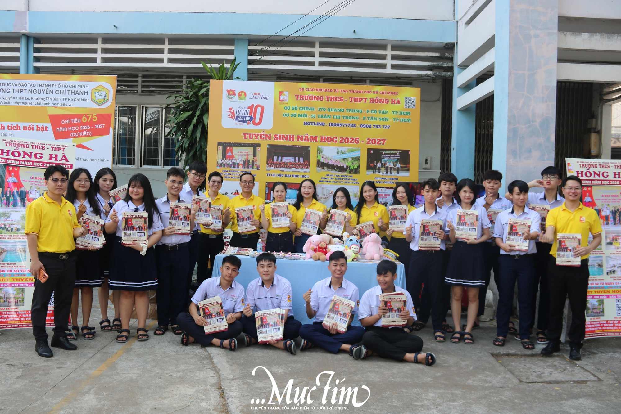 Nhộn nhịp gian tư vấn Trường THCS – THPT Hồng Hà tại Ngày hội Tự tin vào lớp 10 - Ảnh 7.