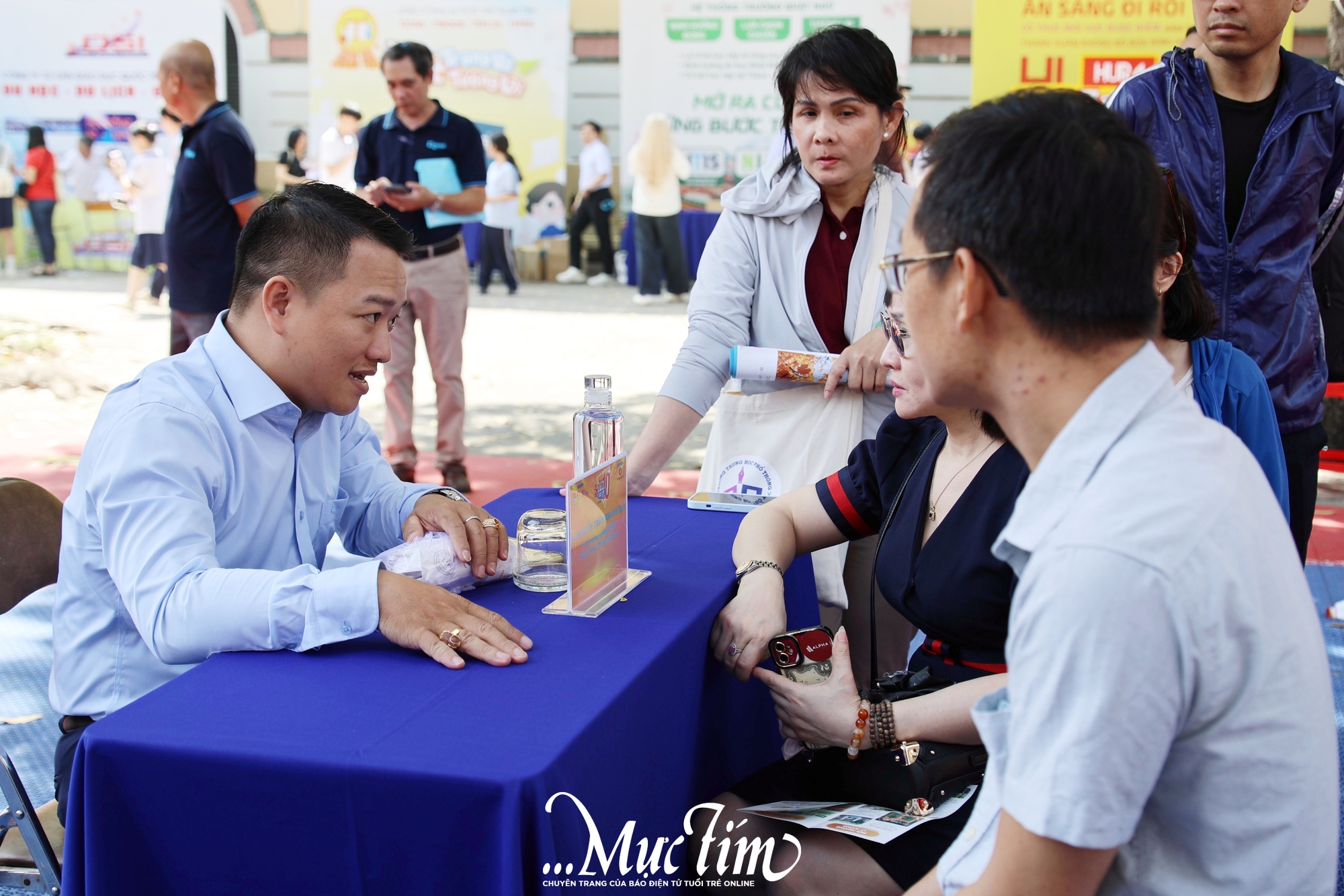 Con chọn trường, ba mẹ cùng đồng hành tại Ngày hội Tự tin vào lớp 10 - Ảnh 7.