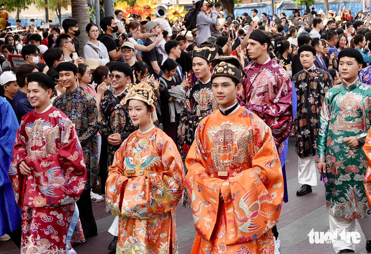 Lễ hội áo dài TP.HCM 2026 - Ảnh 1. Lễ hội Áo dài - Ảnh 1.