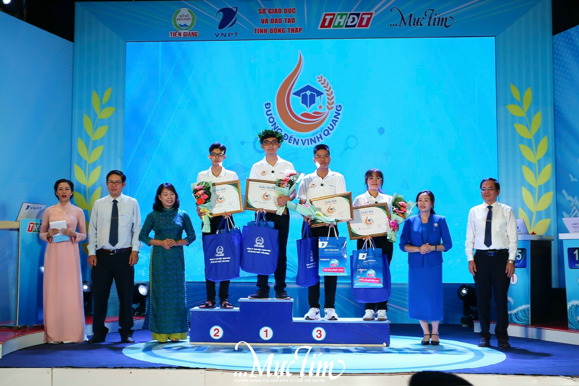 Hỏi nhanh đáp nhanh quán quân Nguyễn Trường Thịnh sau 'cú đúp' ấn tượng tại Đường đến vinh quang- Ảnh 1. Hỏi nhanh đáp nhanh quán quân Nguyễn Trường Thịnh sau 'cú đúp' ấn tượng tại Đường đến vinh quang- Ảnh 1.