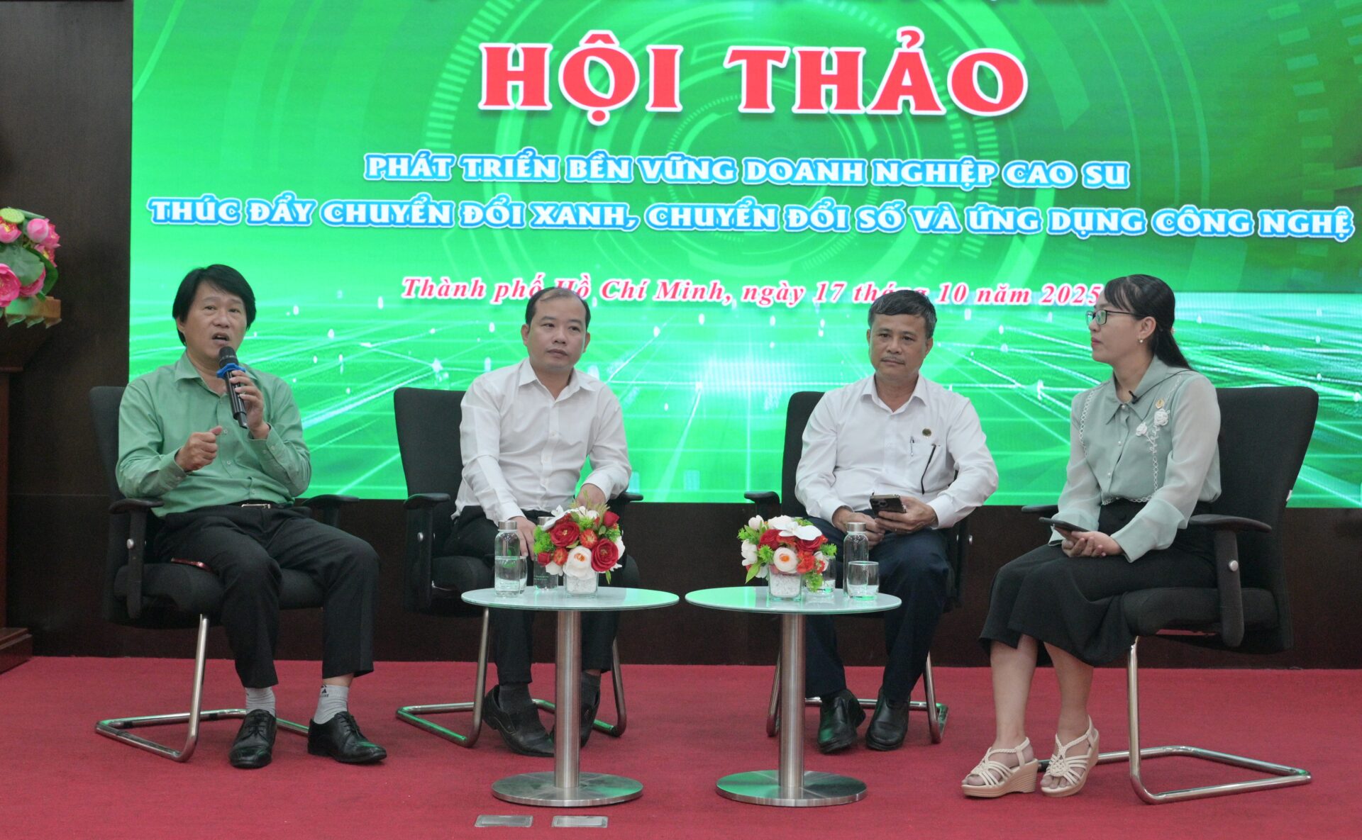 tập đoàn Công nghiệp Cao su Việt Nam - Ảnh 1.