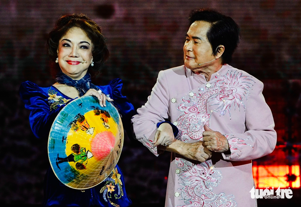 Hoài Thanh, Đỗ Quyên trở lại làm thầy - Ảnh 3. Hoài Thanh, Đỗ Quyên trở lại làm thầy - Ảnh 3.