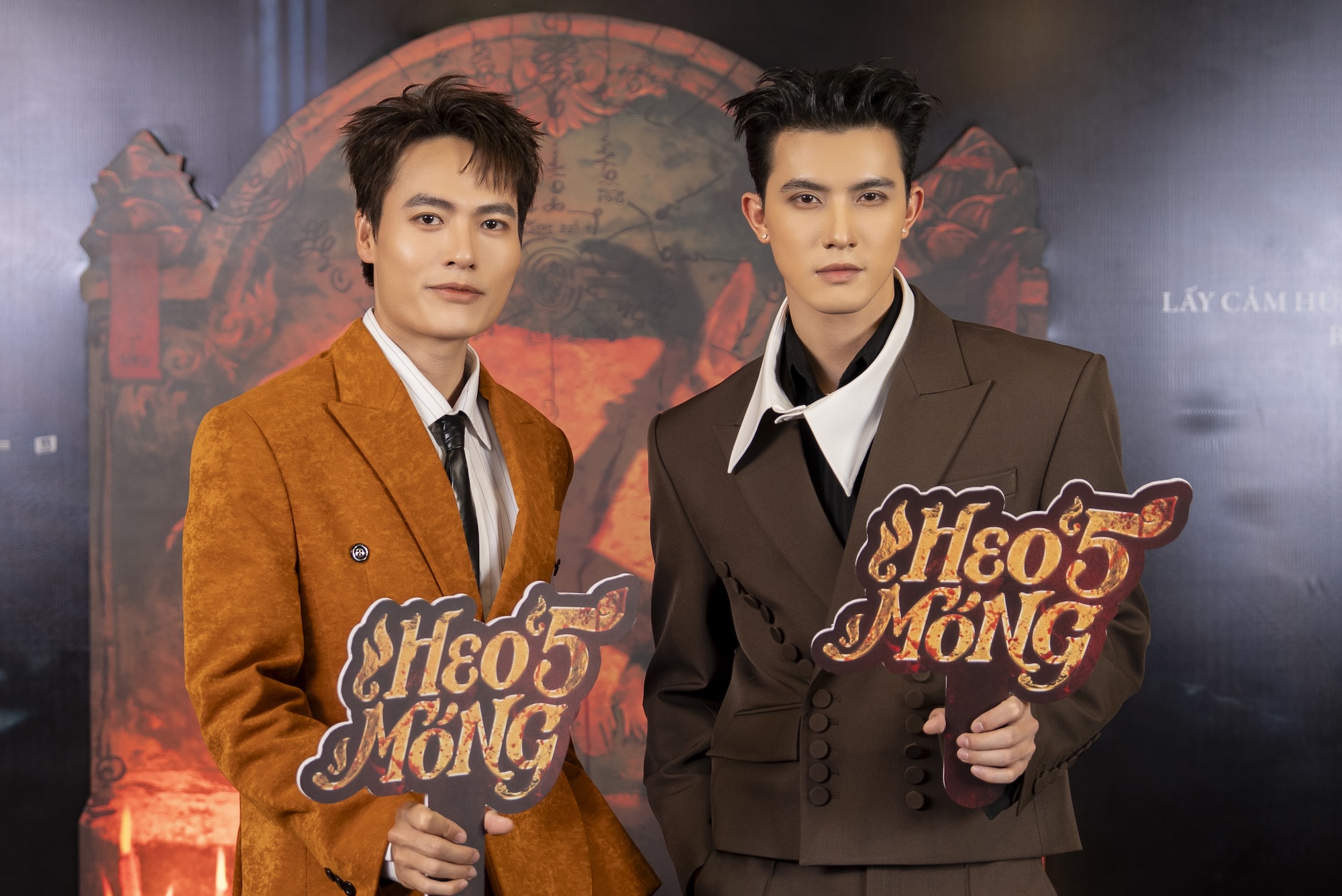 Ốc Thanh Vân đóng cặp mỹ nam kém 14 tuổi trong phim kinh dị - Ảnh 3. Heo năm móng - Ảnh 3.