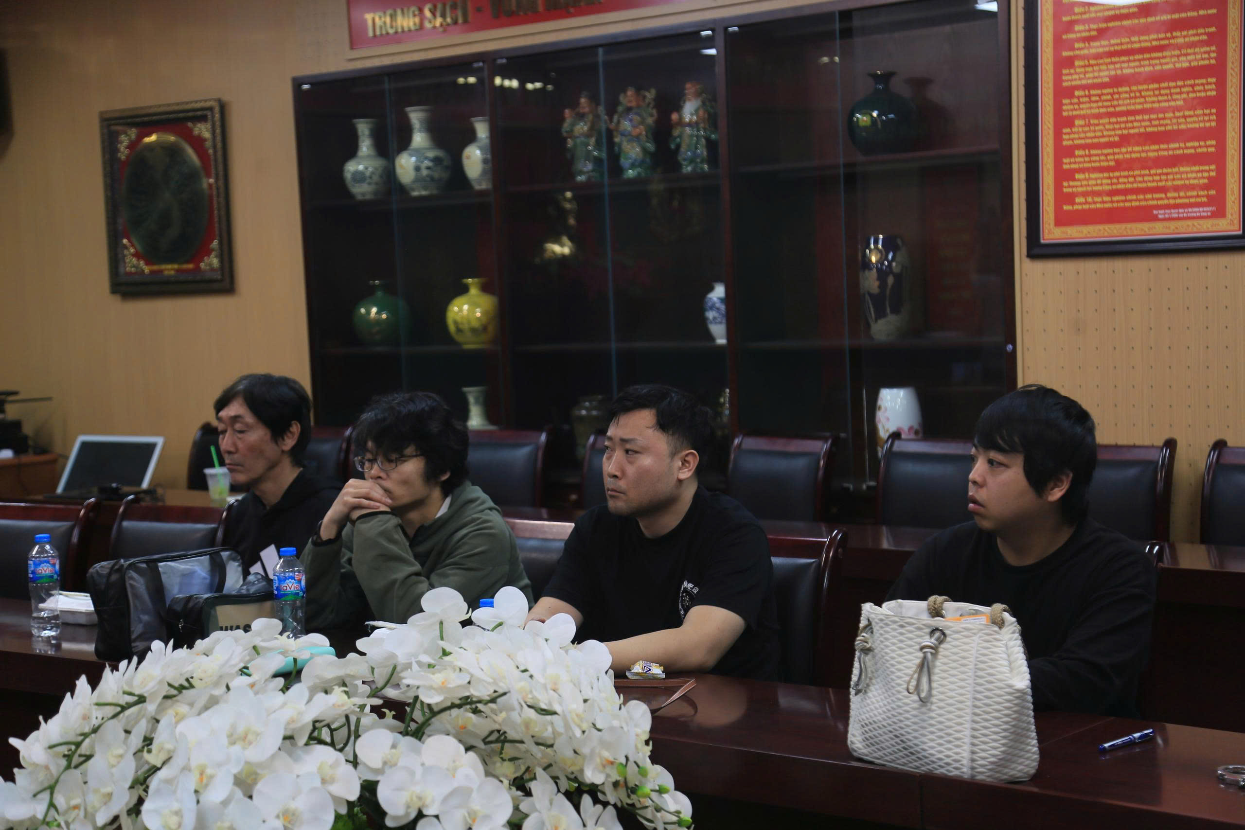 Hanoi police bust international scam ring involving Chinese, Japanese ...