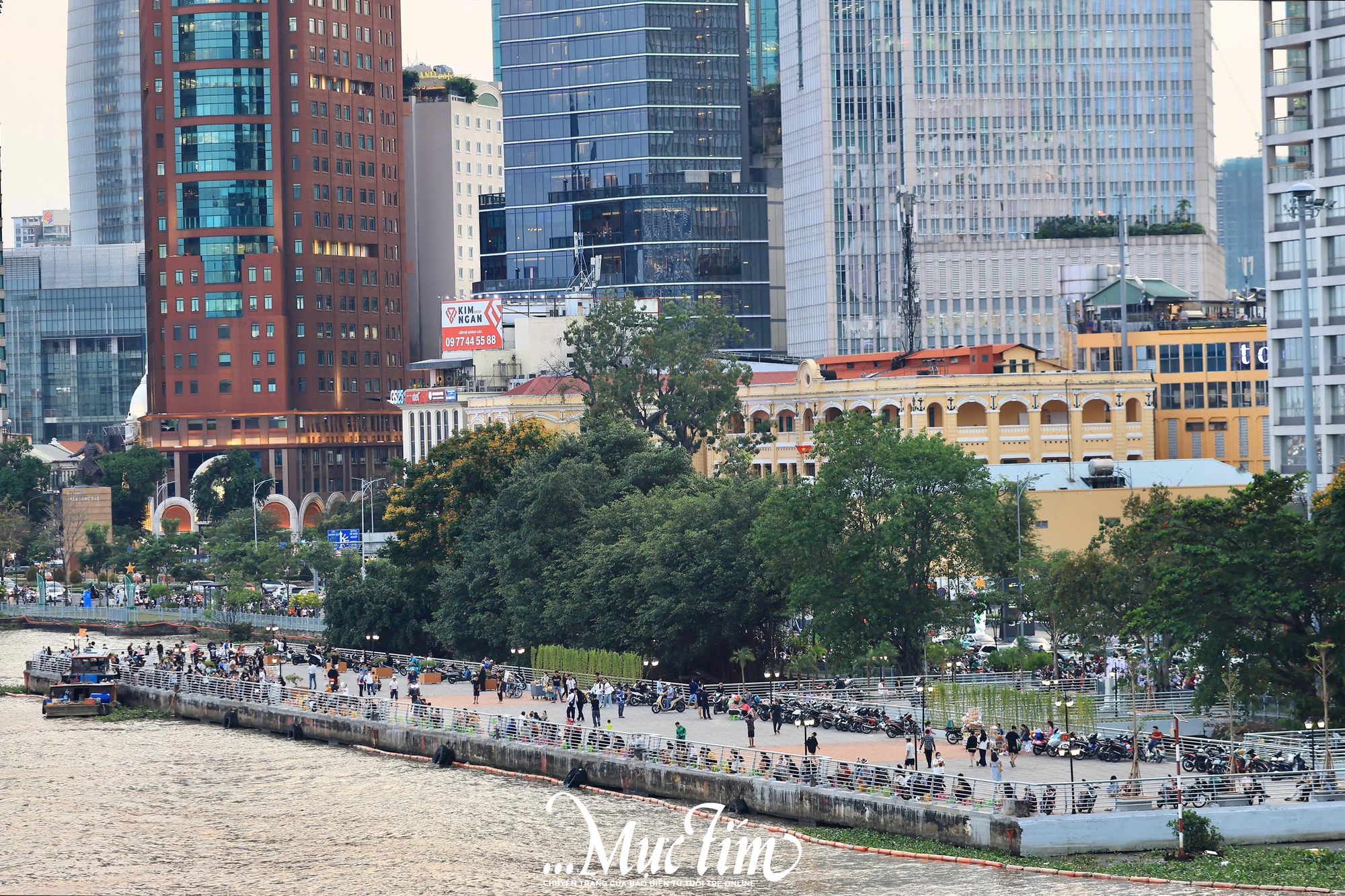 Khám phá không gian cực chill tại công viên mới mở bên bờ sông Sài Gòn trên đường Tôn Đức Thắng- Ảnh 1.