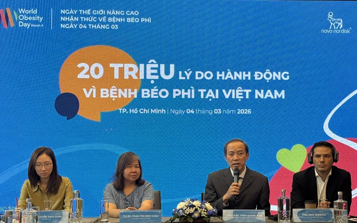 Vietnam health ministry proposes nationwide monitoring of cancers, air pollution, other health risks - Ảnh 2.