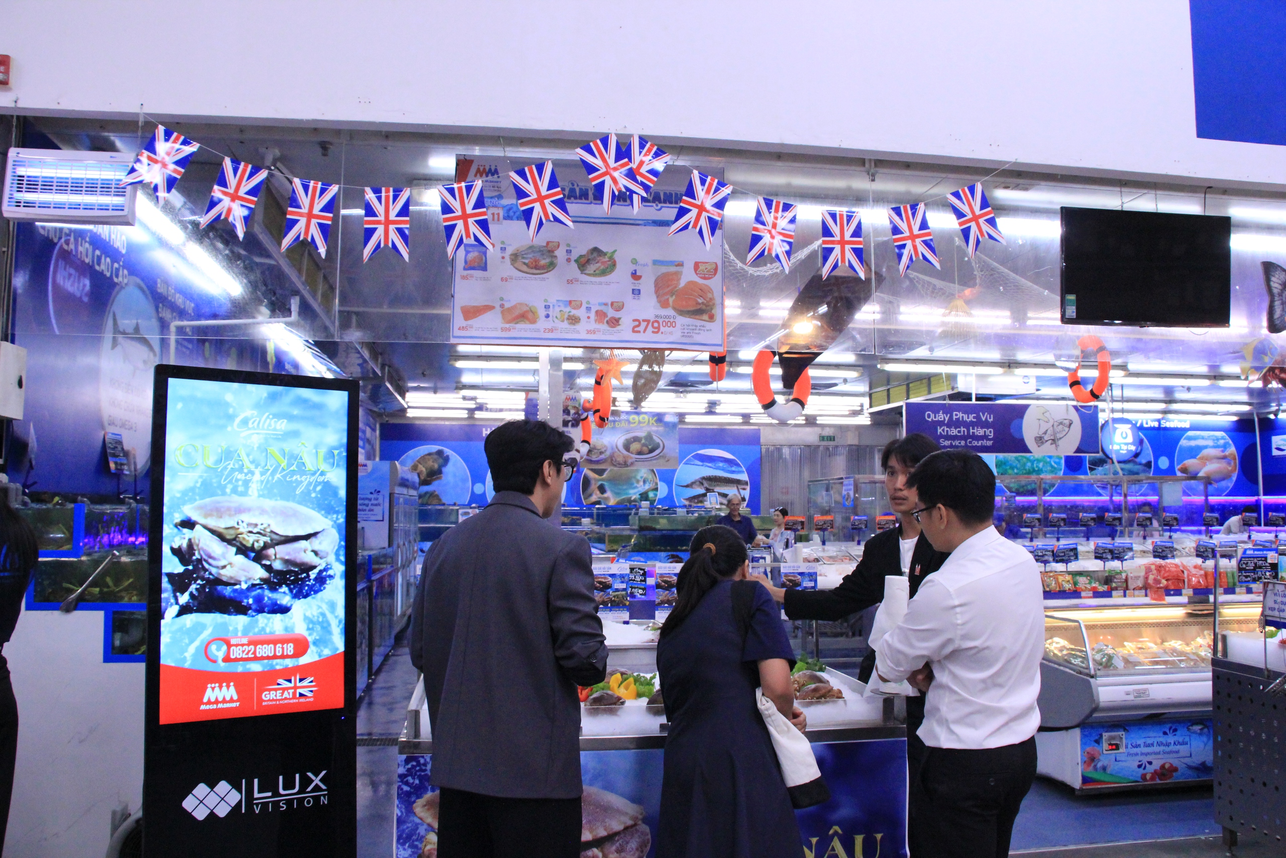 “Much more than fish and chips”: Taste of the UK week in Vietnam challenges misconceptions about British food - Ảnh 9.