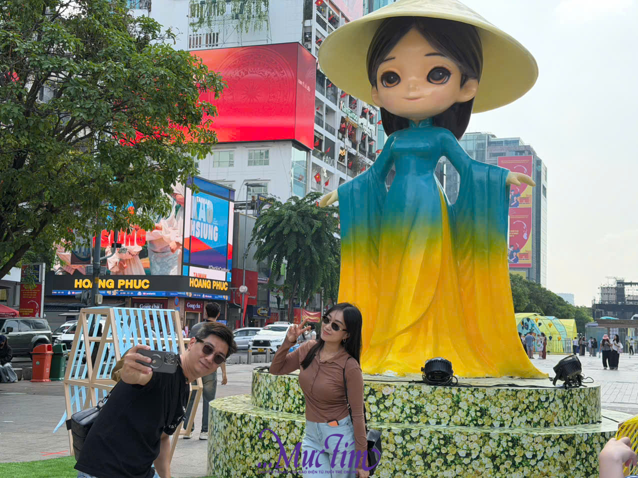 Check-in ngay tượng chibi cô gái mặc áo dài - Ảnh 4.