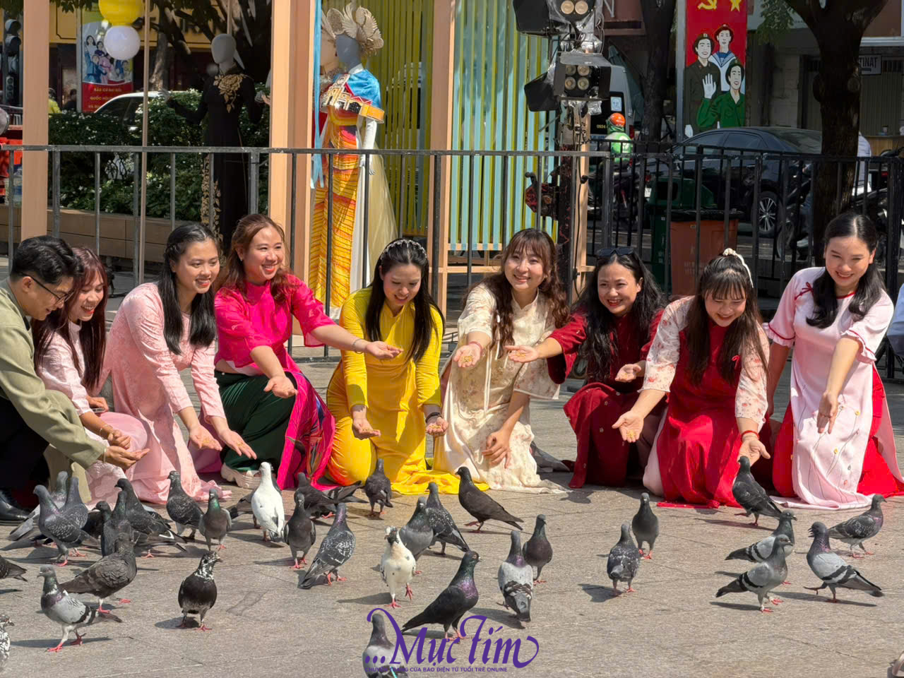 Check-in ngay tượng chibi cô gái mặc áo dài - Ảnh 6.