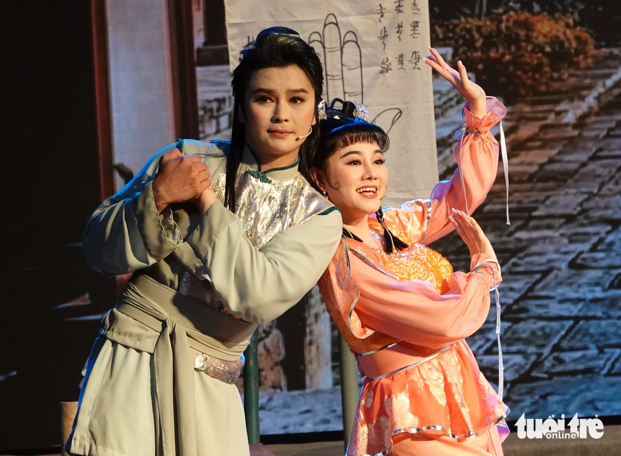 Tú Sương, ‘đệ nhất tiểu tam’ trong Gánh cải trạng nguyên - Ảnh 4.