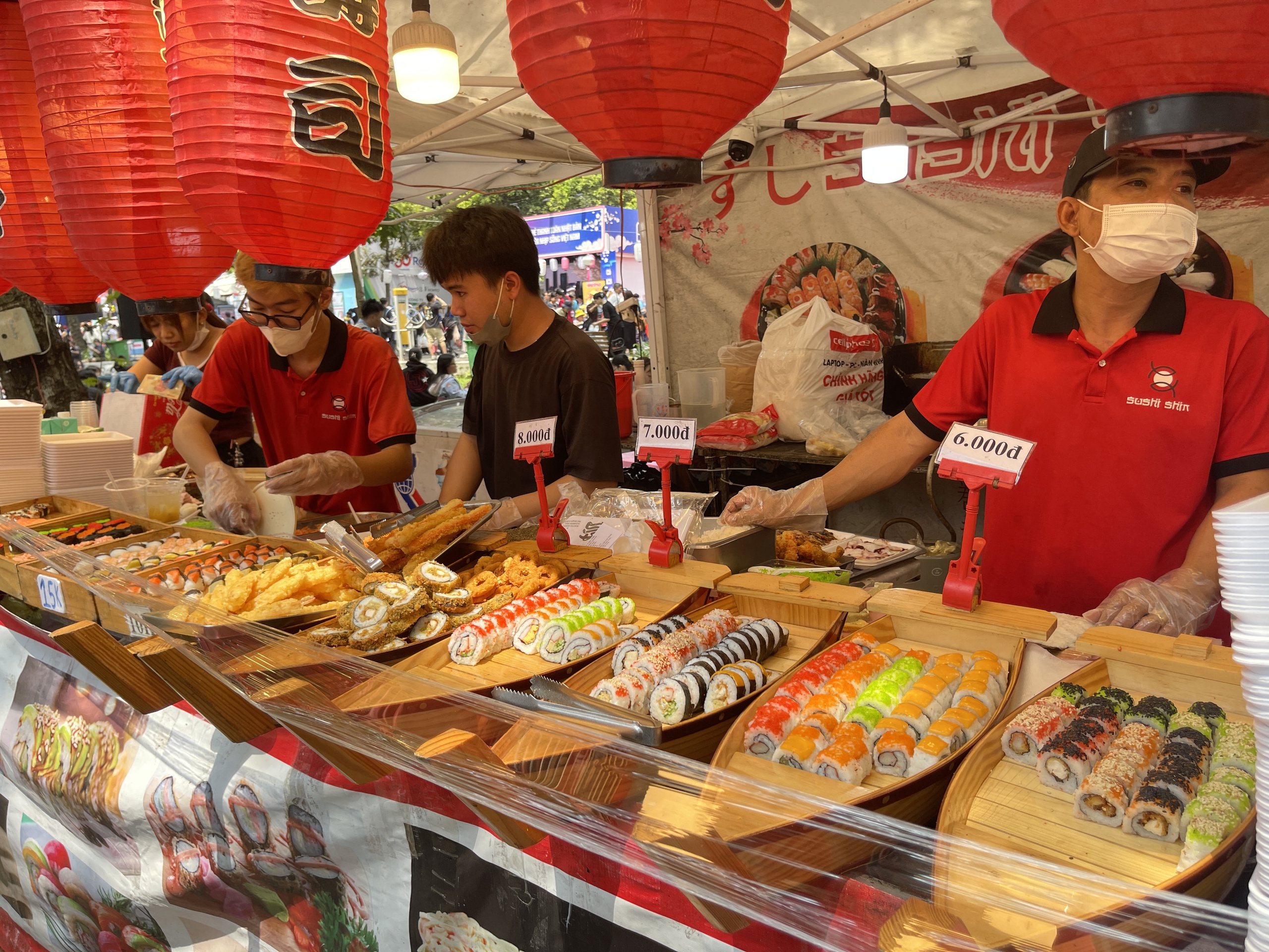 View - 11th Japan Vietnam Festival brings vibrant atmosphere to Ho Chi Minh City