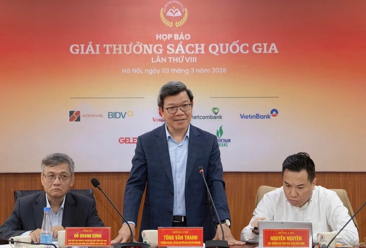 Tôn vinh những bộ sách có sức sống xã hội và tinh thần phụng sự Tổ quốc - Ảnh 1.