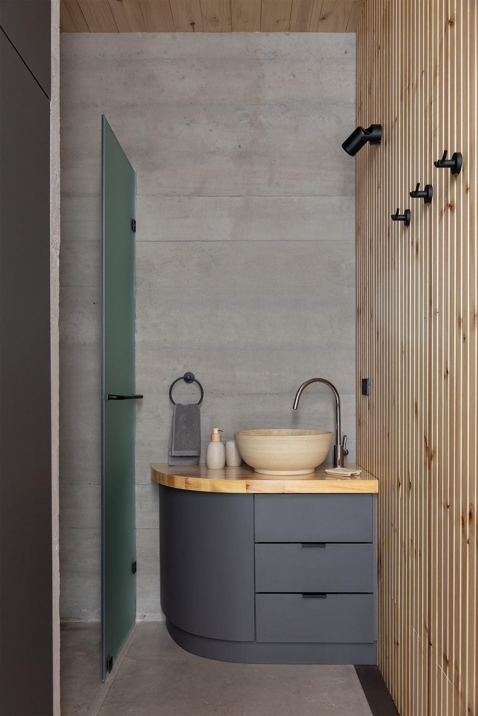 ngôi nhà - Ảnh 14.