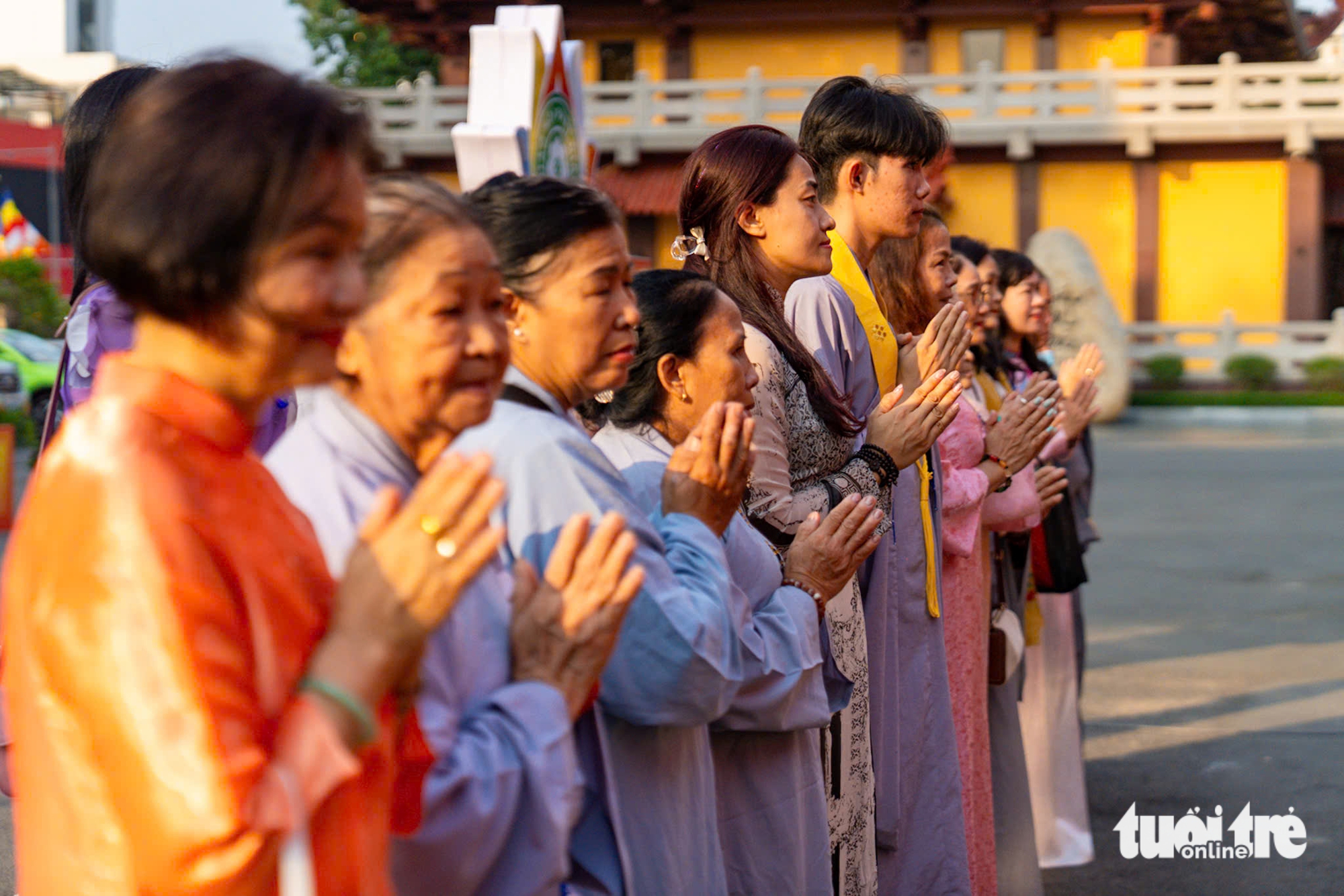 Triển lãm 450 tư liệu quý - hành trình 45 năm Giáo hội Phật giáo Việt Nam - Ảnh 14.