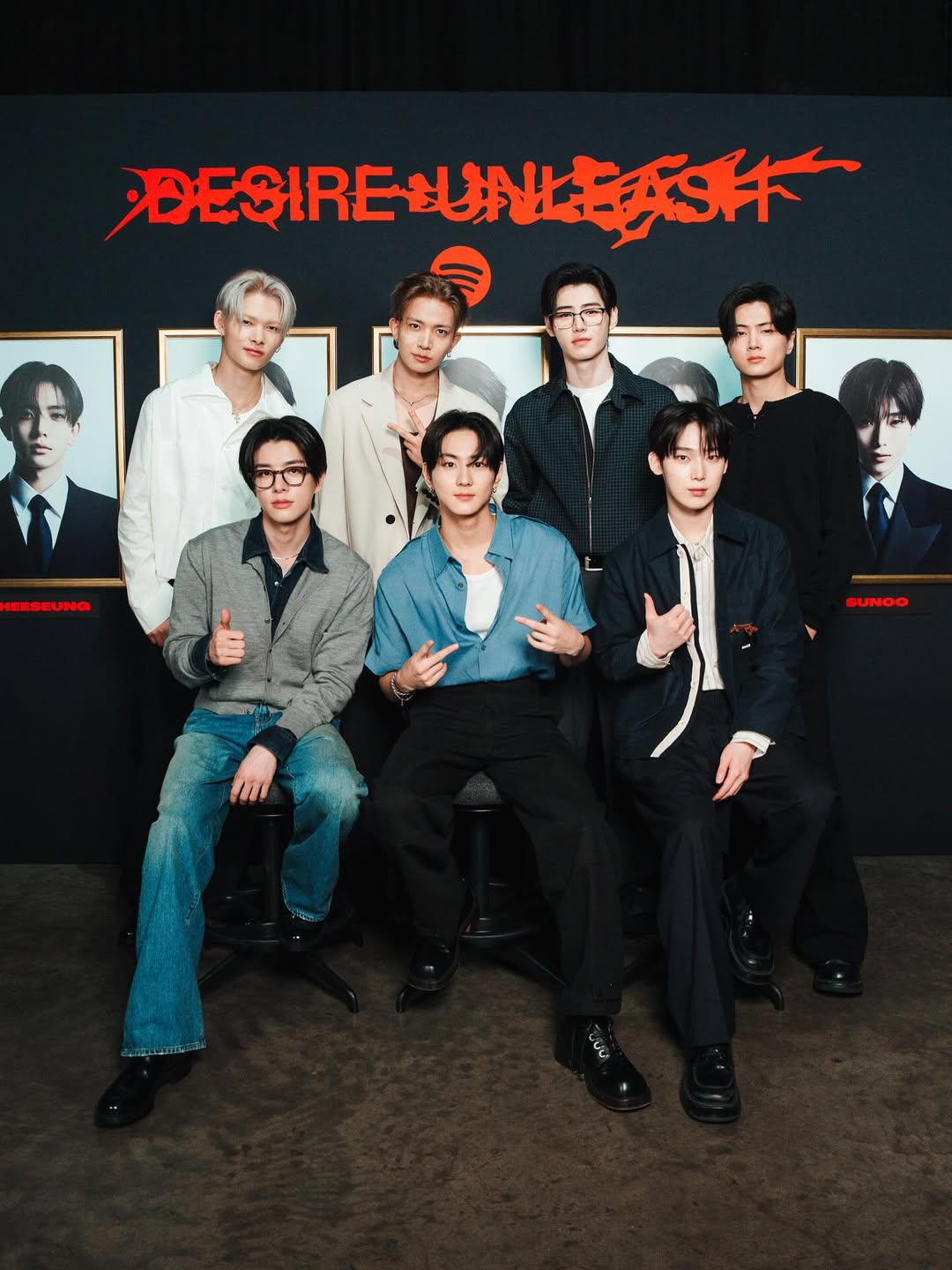 13 ca khúc của BTS cùng vào Billboard hot 100- Ảnh 5.