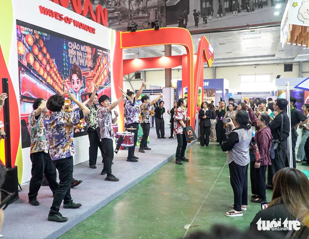 Du khách mê trải nghiệm xanh, cá nhân hóa, 'no shopping' - Ảnh 3. du khách - Ảnh 3.