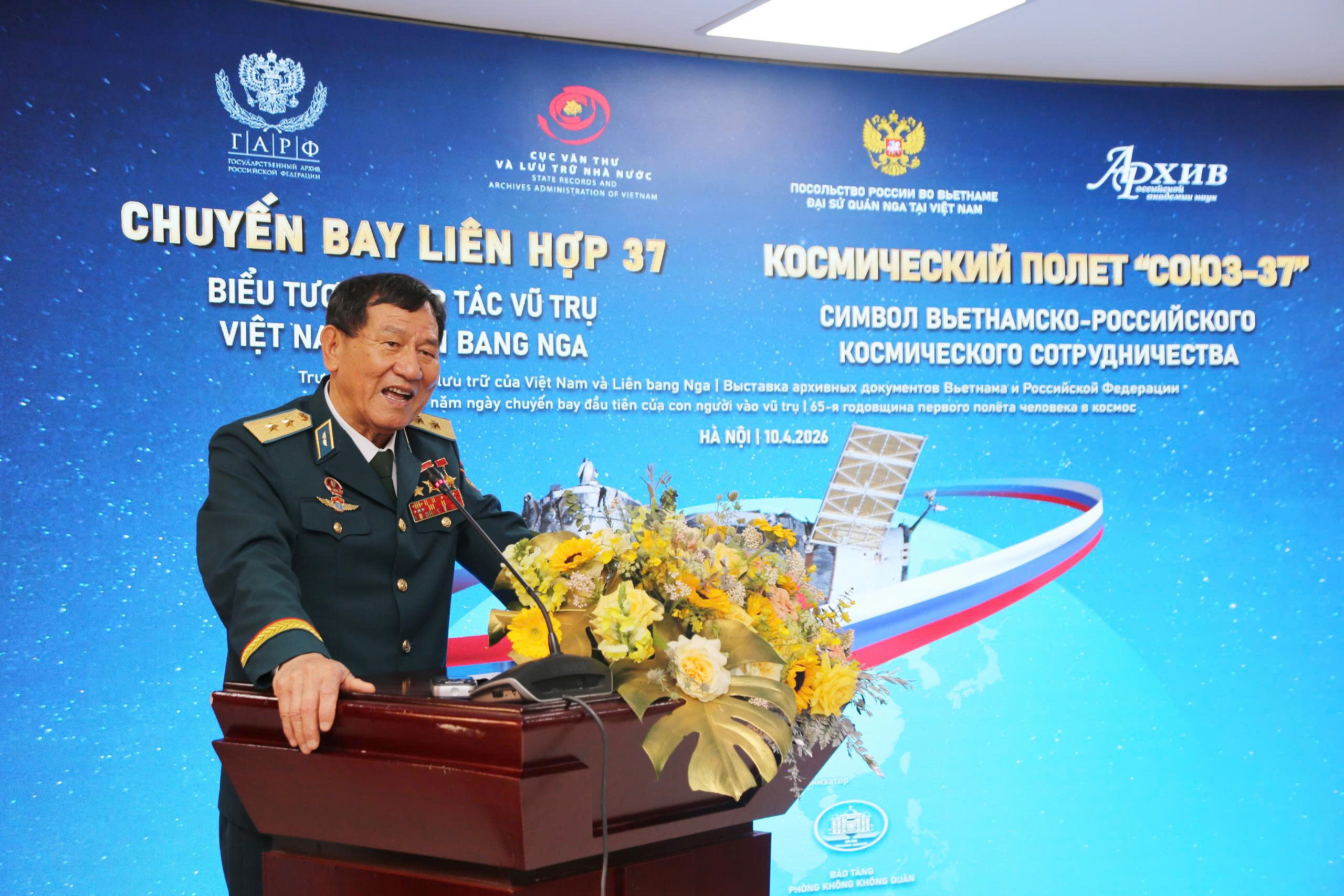 Phạm Tuân - Ảnh 1.