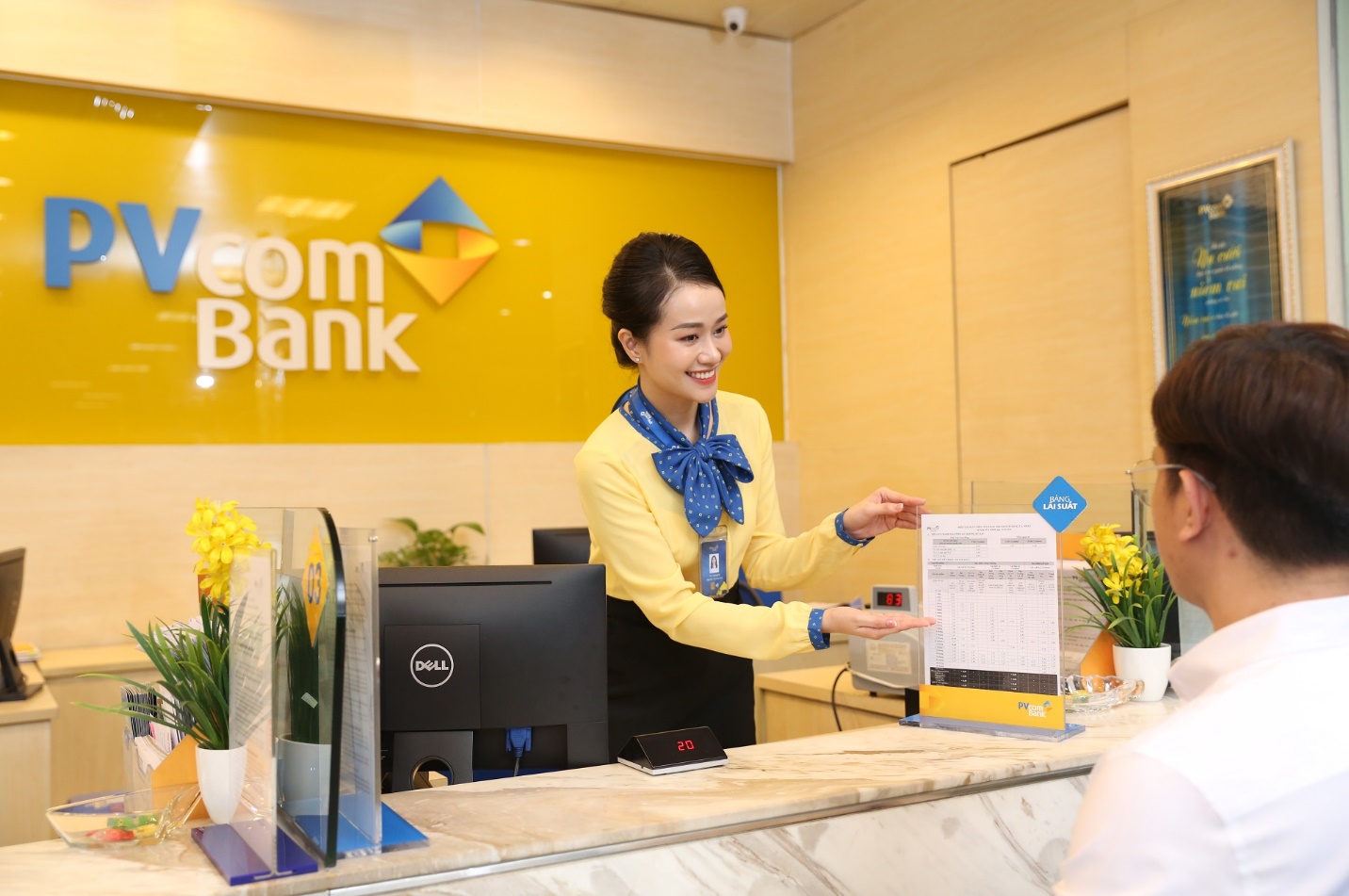 PVcomBank điều chỉnh lãi suất, góp phần hỗ trợ tăng trưởng - Ảnh 1.
