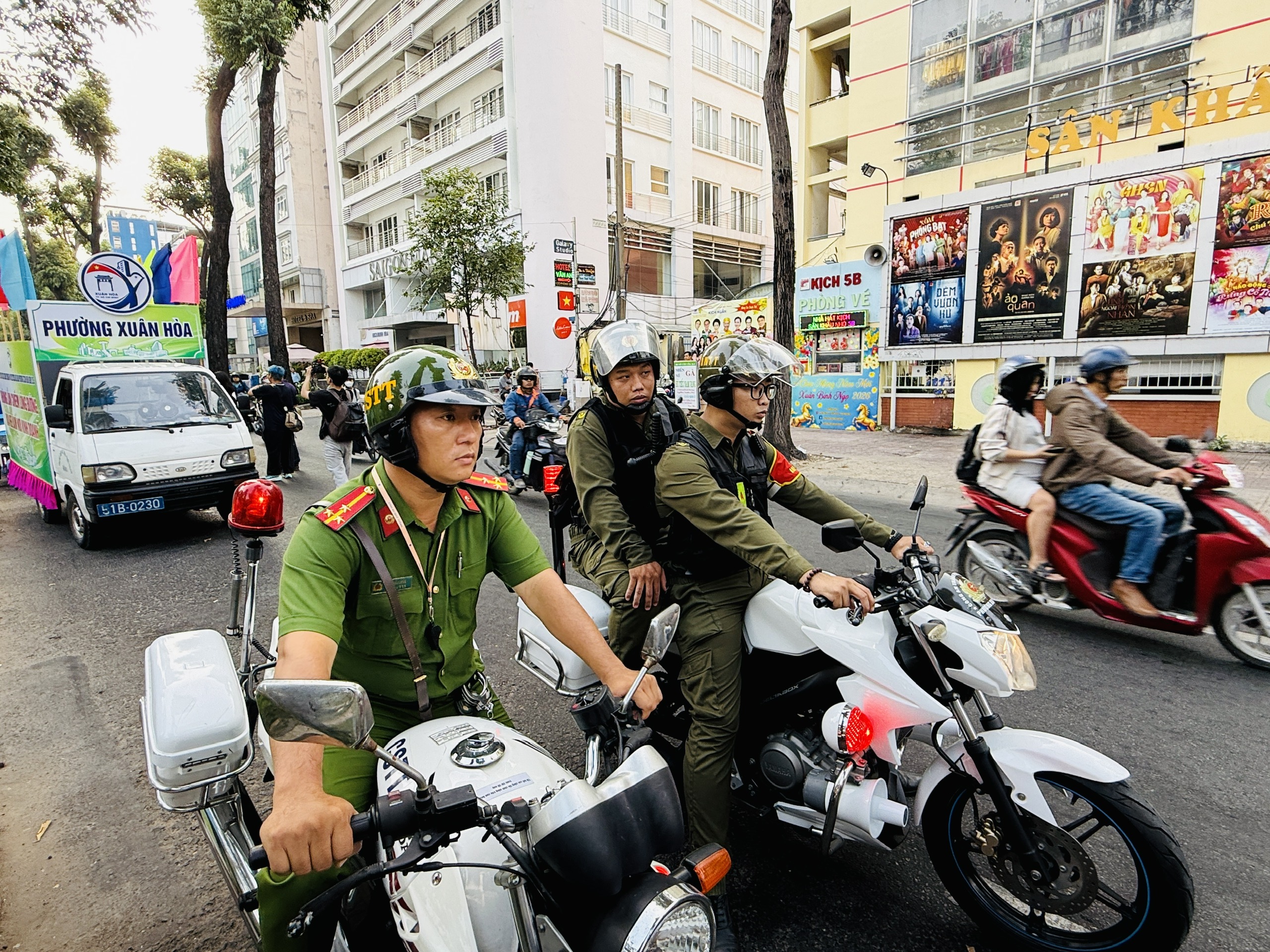 vỉa hè - Ảnh 3.