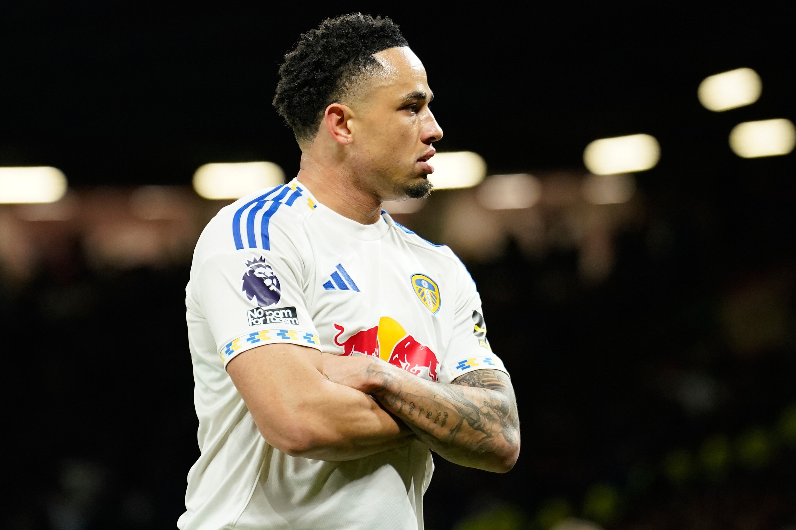 Man United Thất Bại Trước Leeds Trong Derby Hoa Hồng