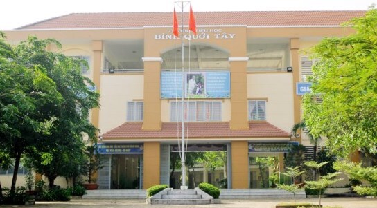 3 more schools in Ho Chi Minh City halt lunch service after mass food poisoning - Ảnh 1.
