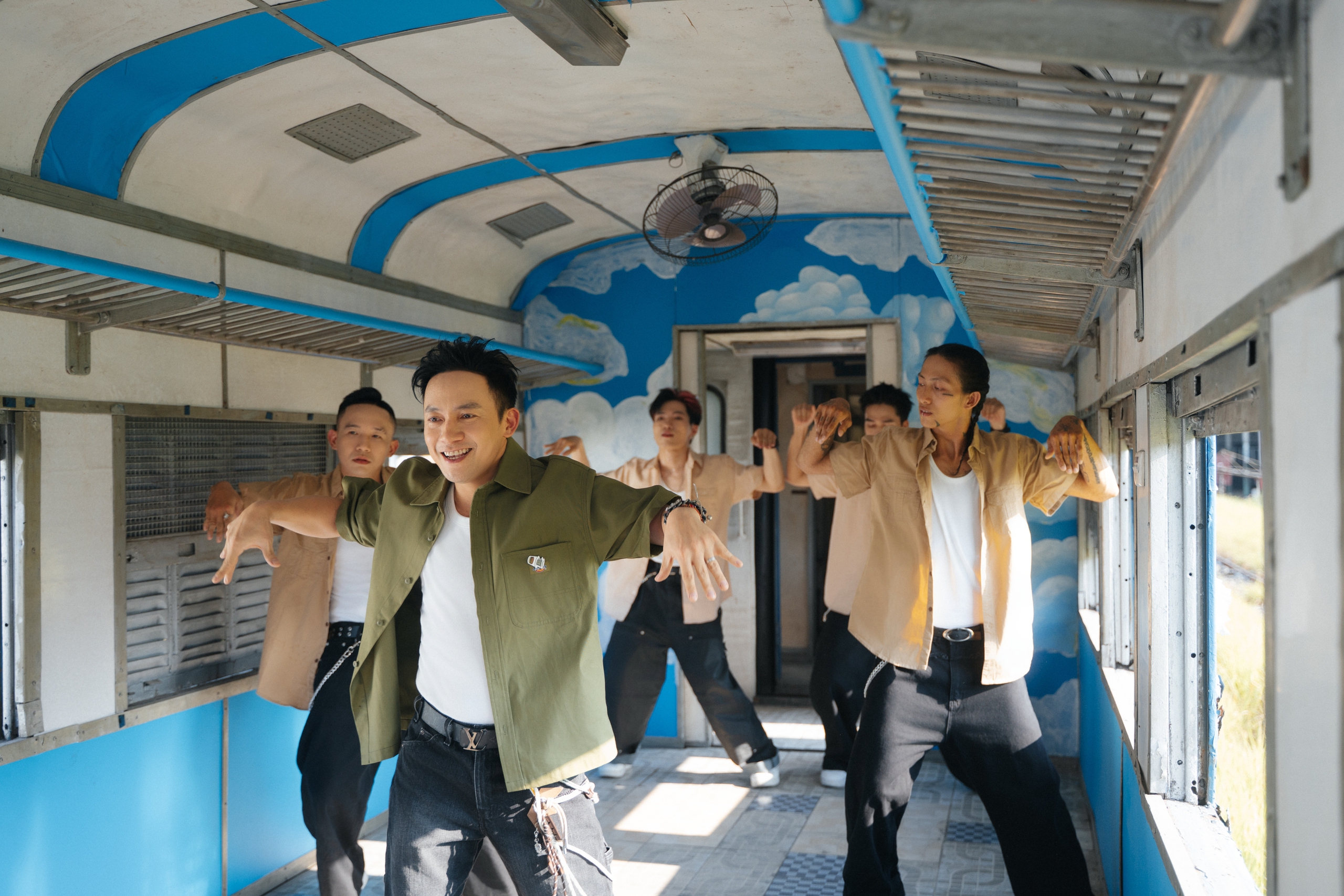 Dinh Tien Dat's journey from the 'down-to-earth' essence of hip hop to ...