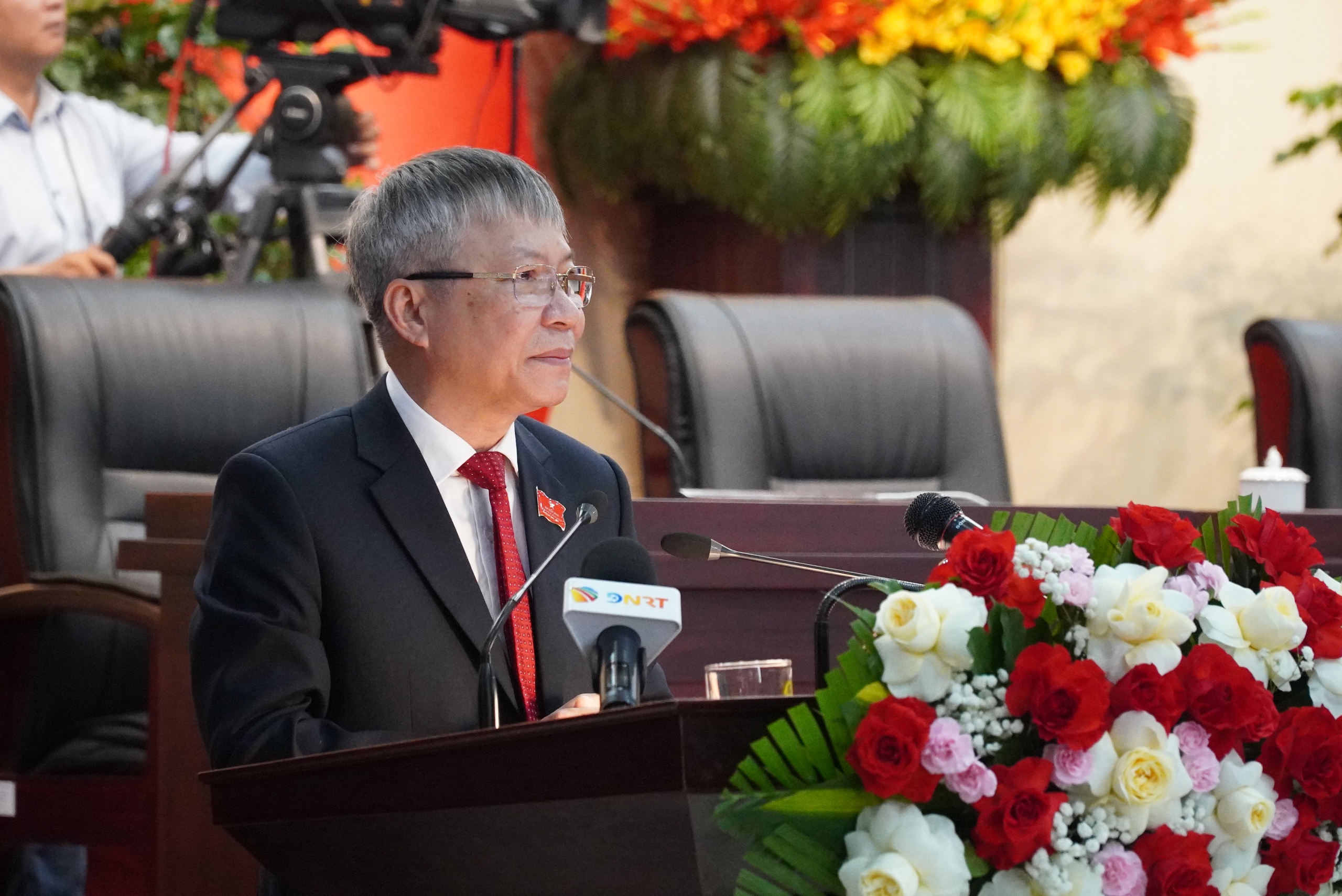 Chủ tịch HĐND TP Đà Nẵng - Ảnh 2.