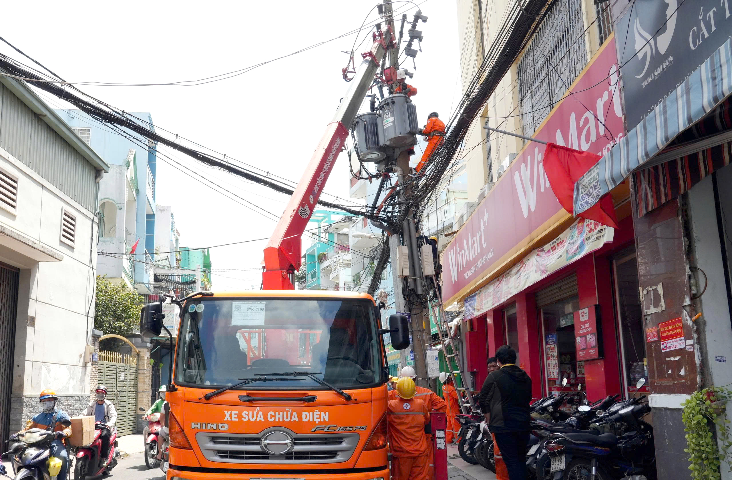 Nhiều giải pháp tiết kiệm điện hiệu quả - Ảnh 2.