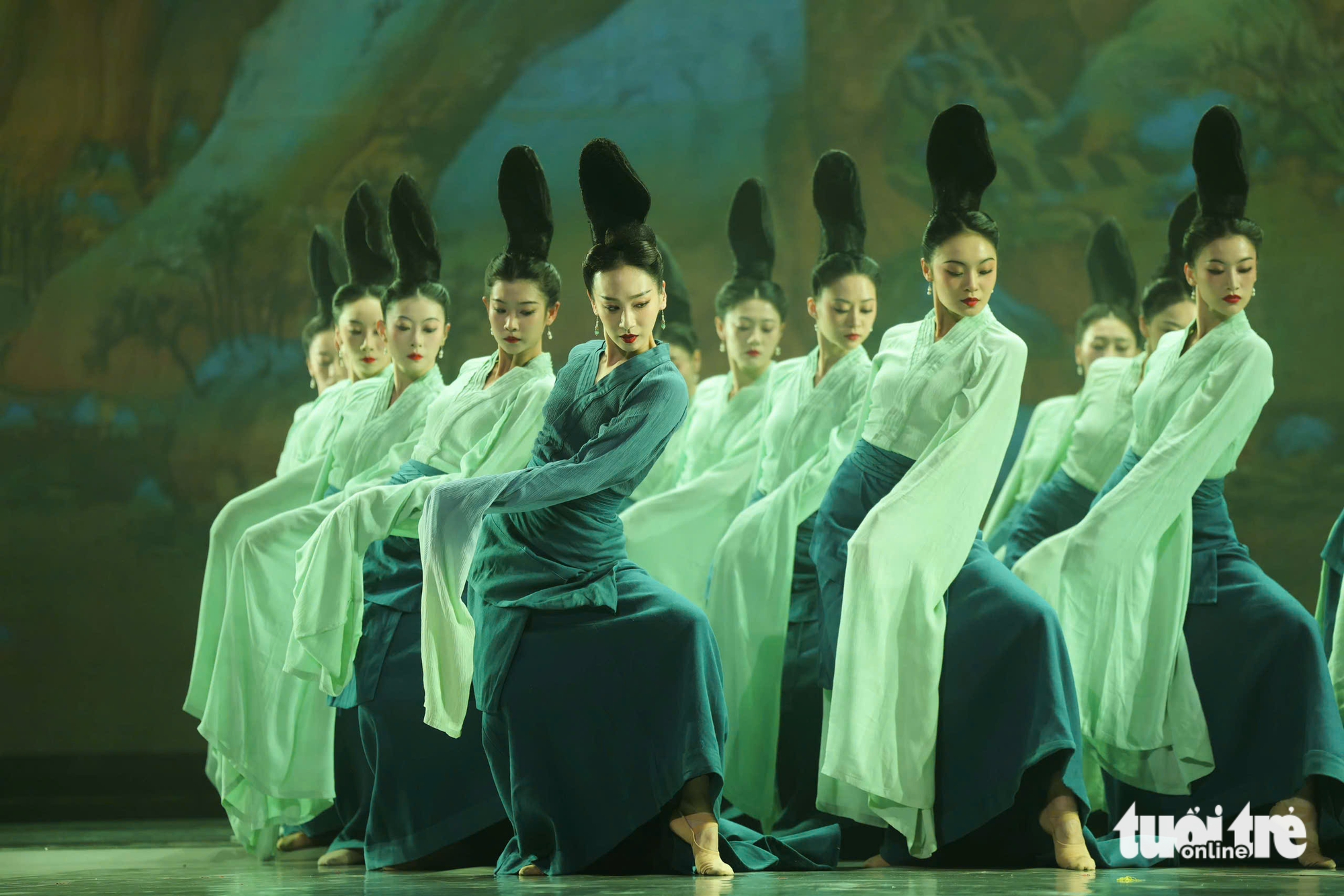 Nghệ thuật nối nhịp hữu nghị Việt Nam - Trung Quốc ở Bắc Kinh - Ảnh 11.