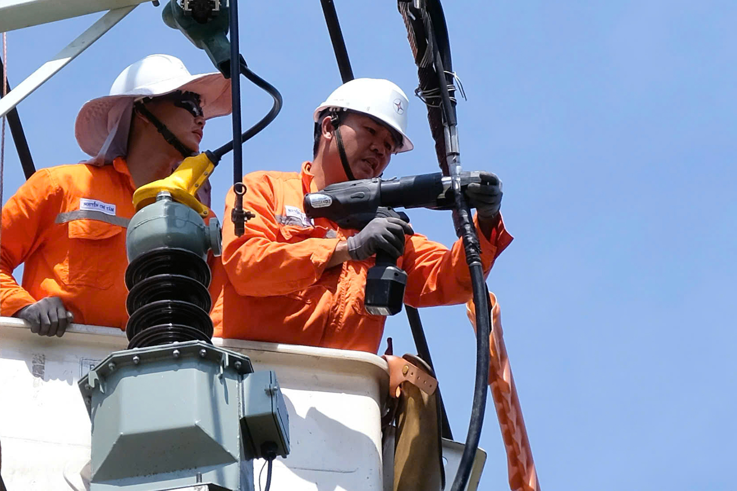 tiền điện - Ảnh 1.