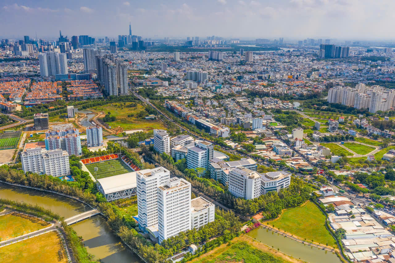 BIDV, Agribank, Vietinbank và Vietcombank 'ôm' 11 triệu tỉ đồng bất động sản thế chấp - Ảnh 1.