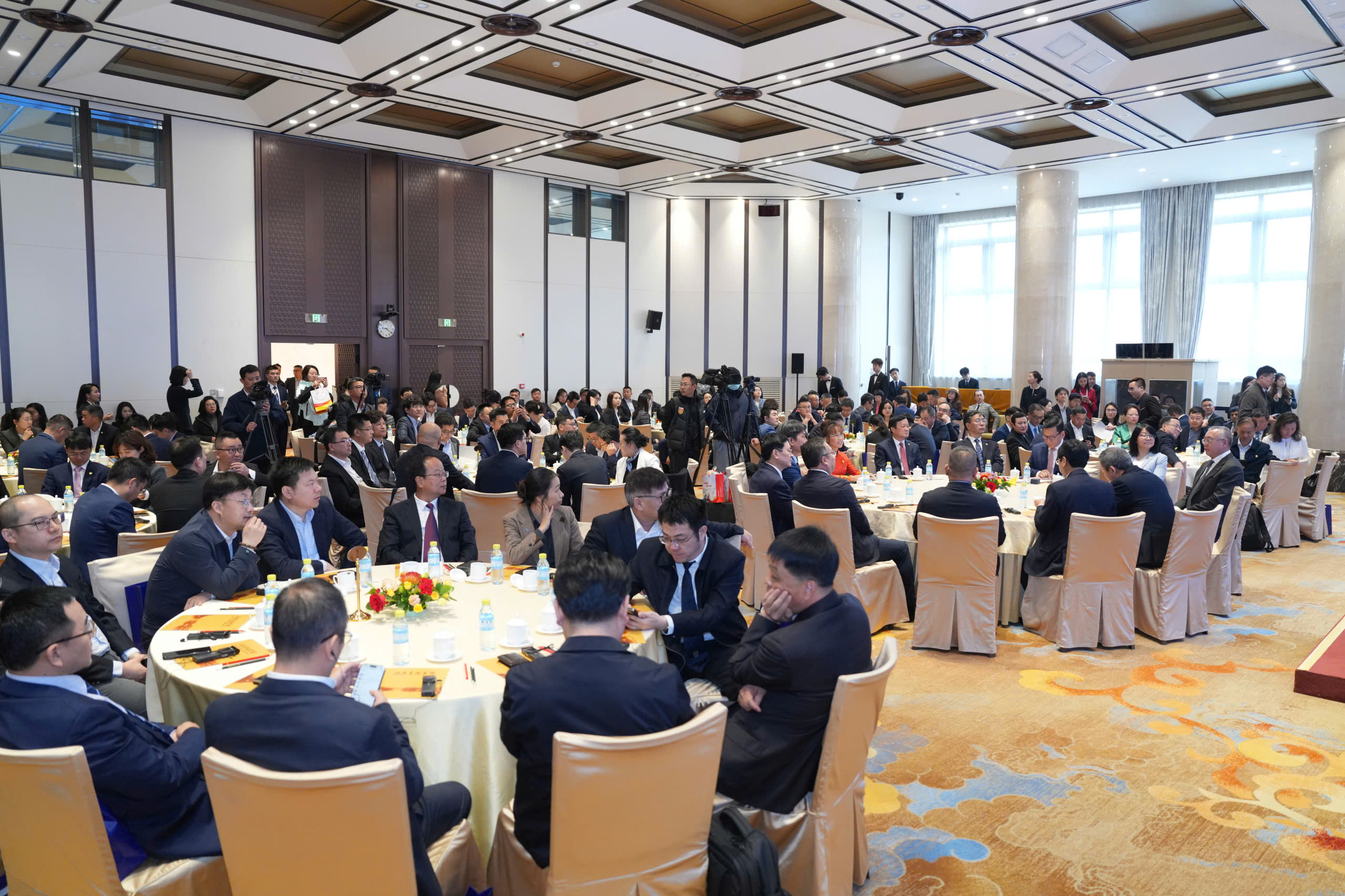 Vietjet mở rộng kết nối Việt Nam - Trung Quốc với loạt 5 đường bay mới - Ảnh 2.