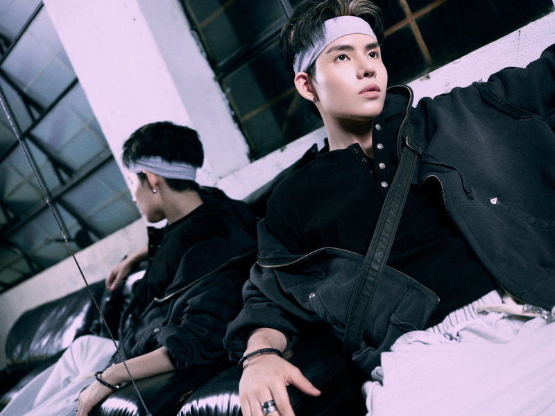 ANH TRAI DILLAN GIA NHẬP ĐƯỜNG ĐUA ÂM NHẠC VỚI MV DEBUT VVIP