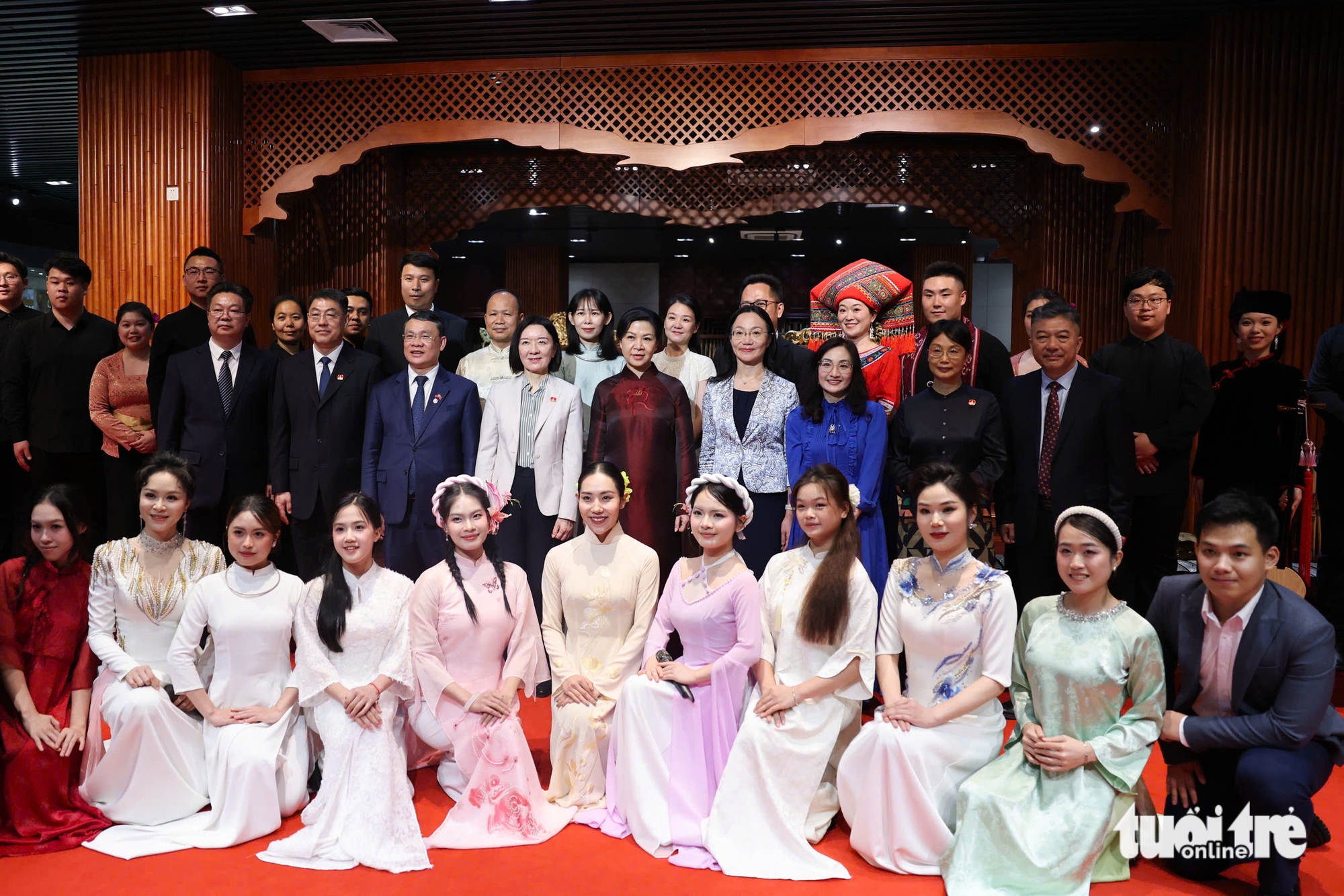 Phu nhân Ngô Phương Ly - Ảnh 5.