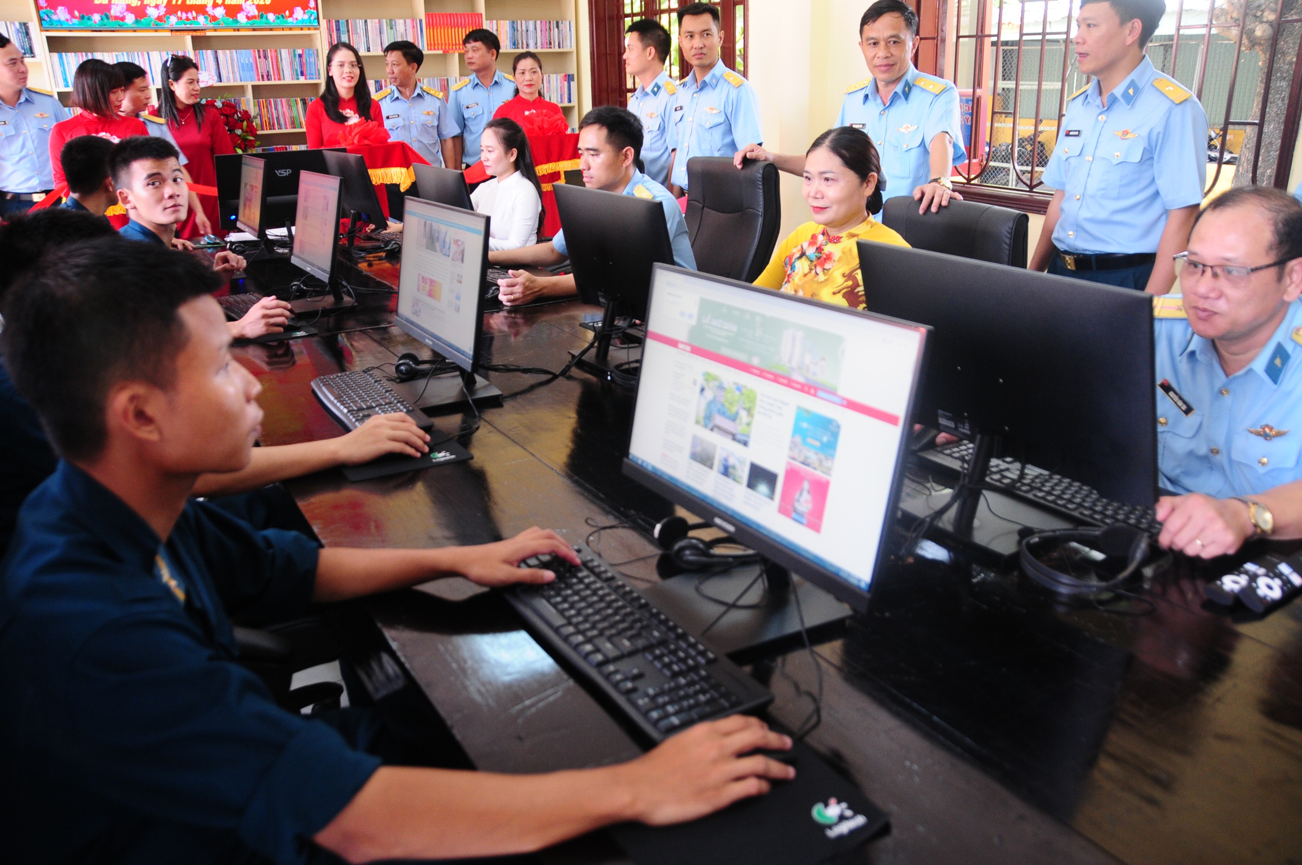 Dinh Độc Lập - Ảnh 2.