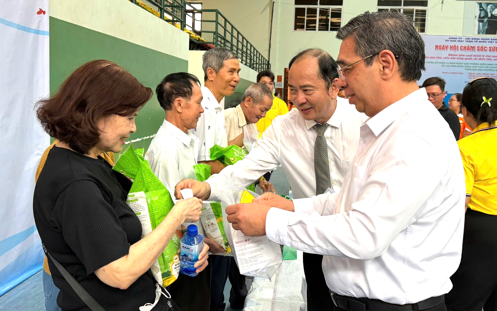 104 bệnh viện - Ảnh 1.