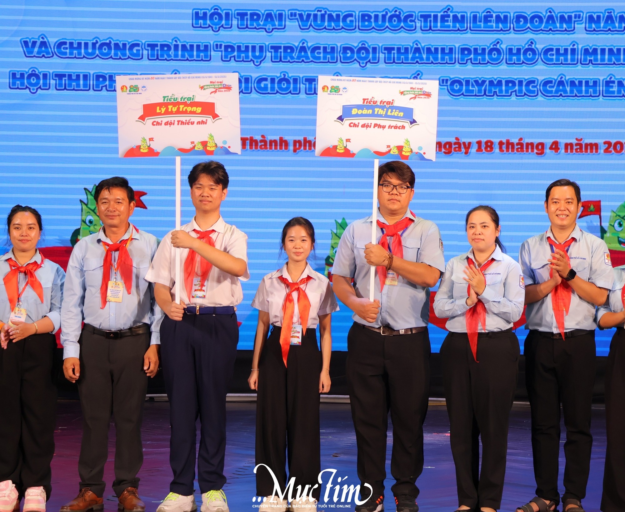 Hàng trăm phụ trách Đội và thiếu nhi tham gia hội trại Vững bước tiến lên Đoàn- Ảnh 5.