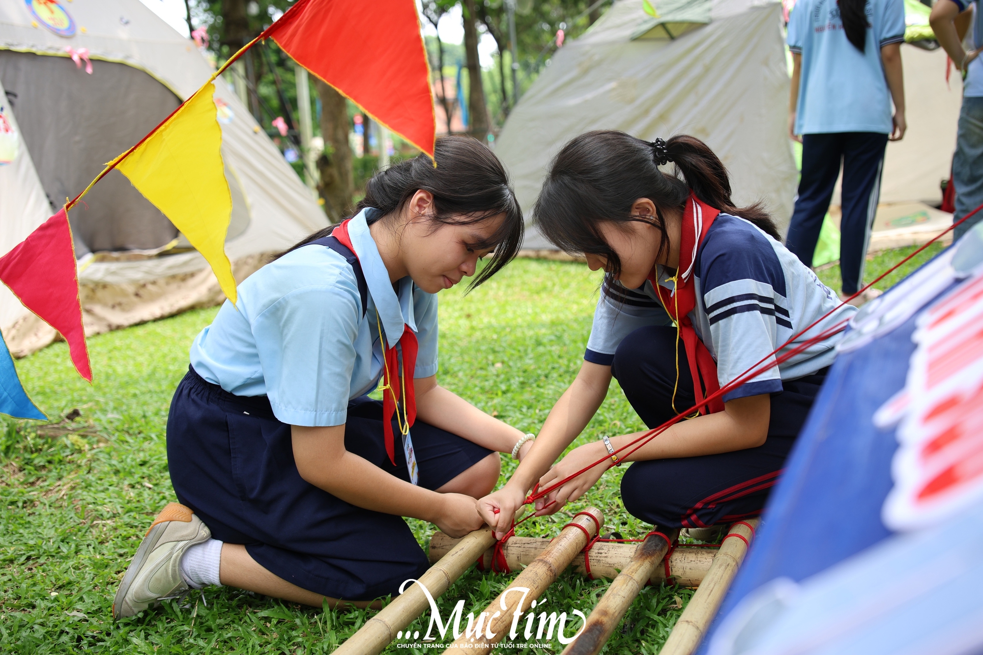 Hơn 200 đội viên thử tài dựng lều tại Hội trại “Vững bước tiến lên Đoàn”- Ảnh 5.