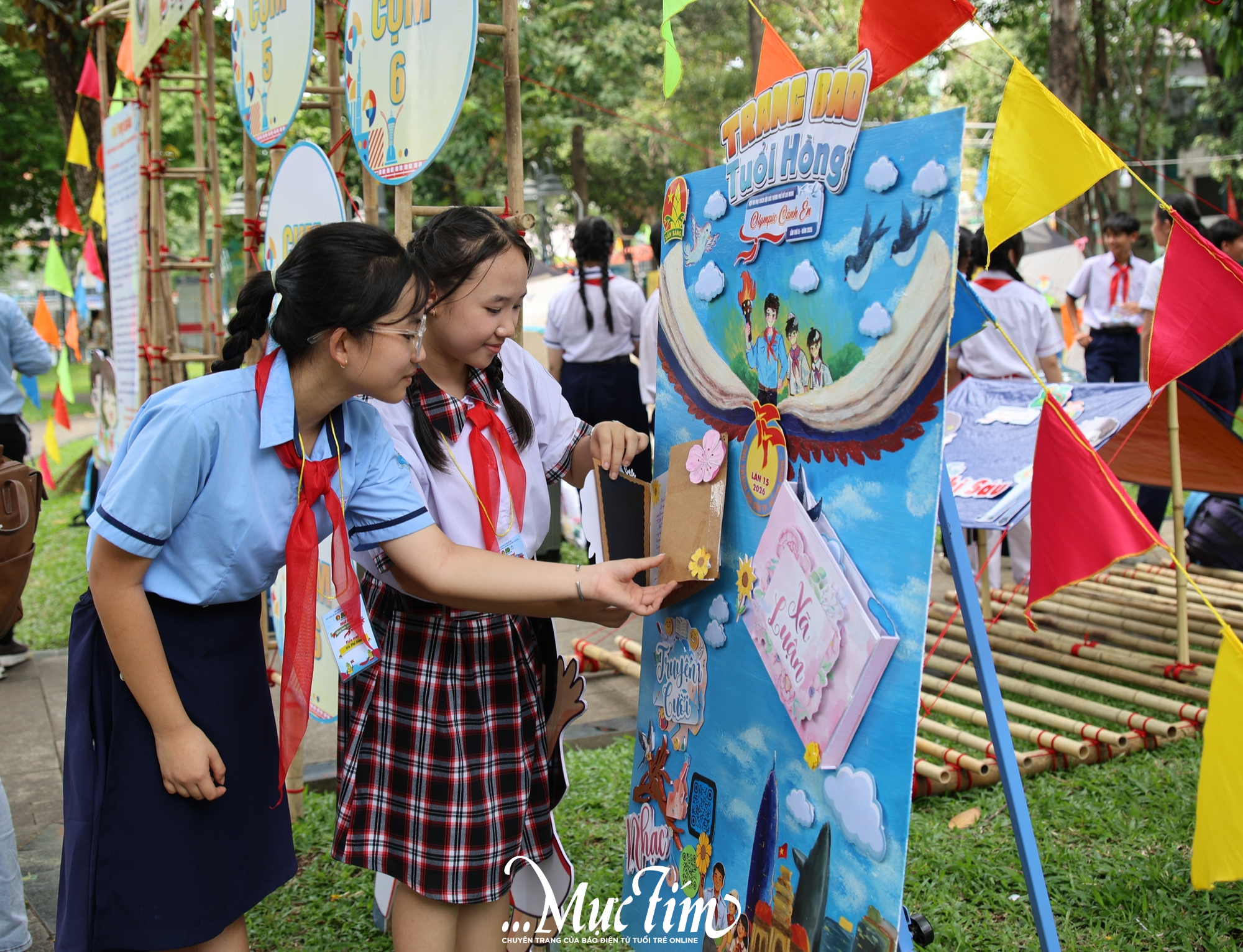 Hơn 200 đội viên thử tài dựng lều tại Hội trại “Vững bước tiến lên Đoàn”- Ảnh 9.