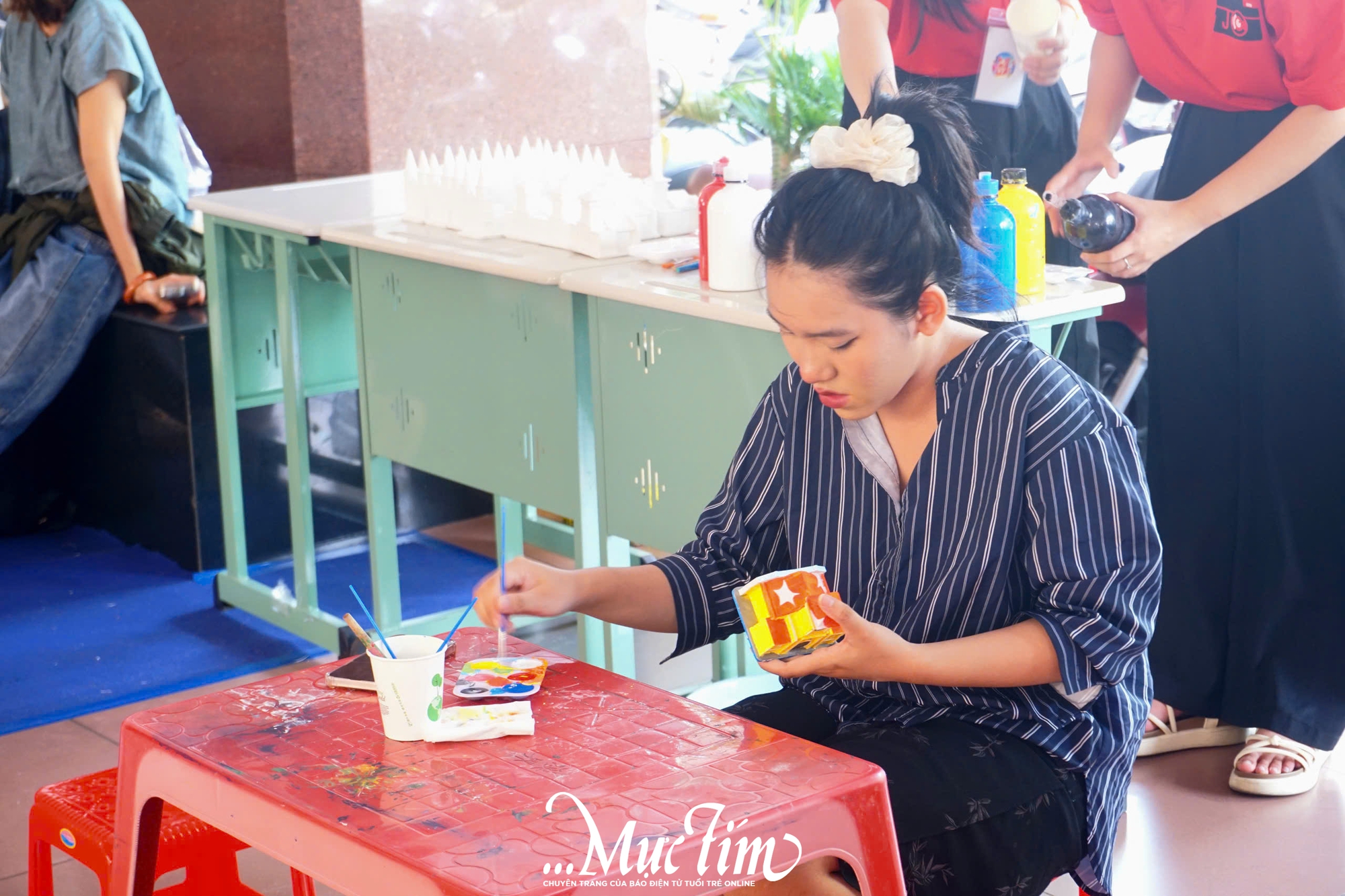 Sinh viên Trường Đại học Khoa học Xã hội và Nhân văn mở triển lãm tái hiện Sài Gòn thu nhỏ - Ảnh 7.