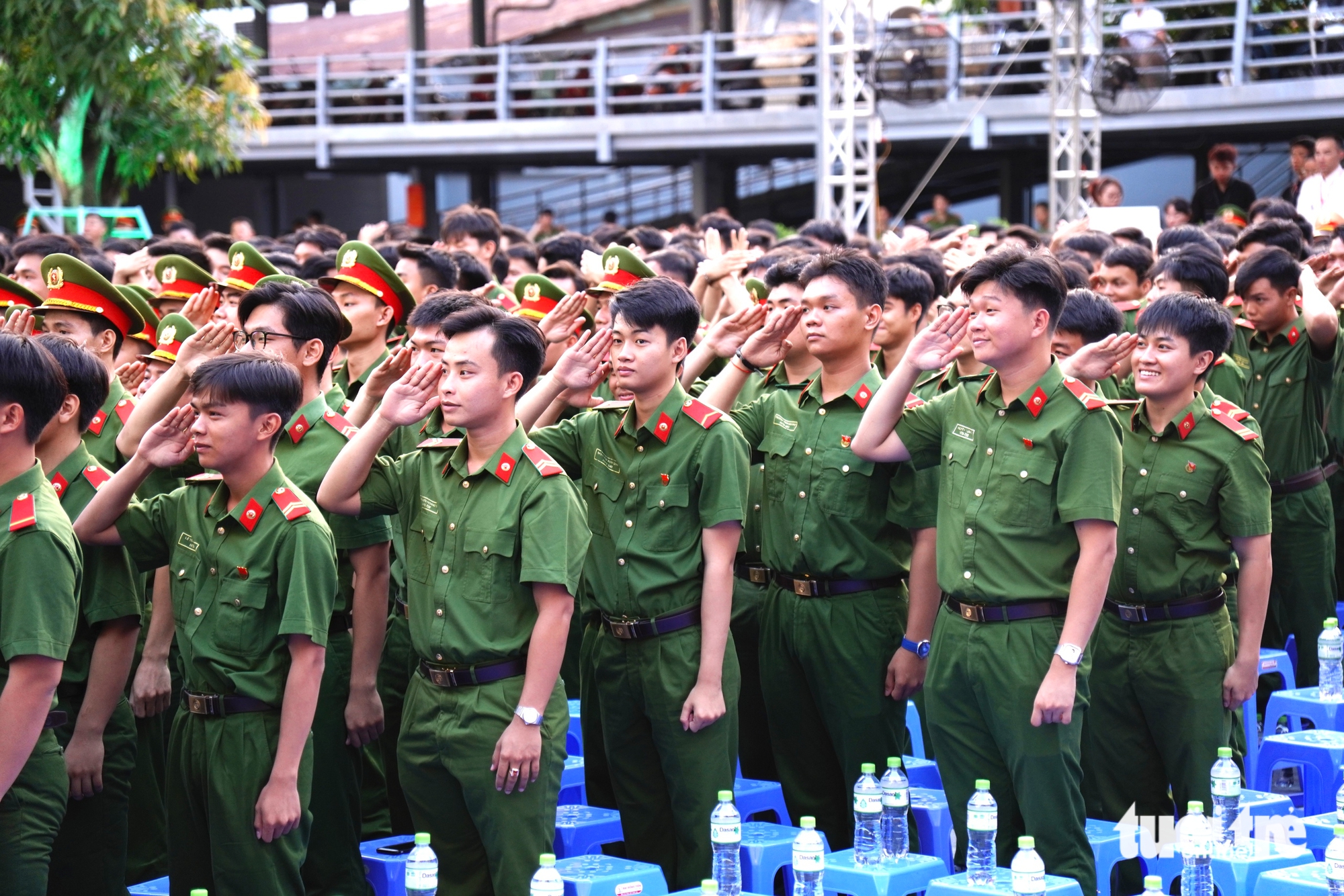 Lan tỏa hình ảnh cán bộ chiến sĩ công an 'vì nước quên thân, vì dân phục vụ' trong thời đại số - Ảnh 5.