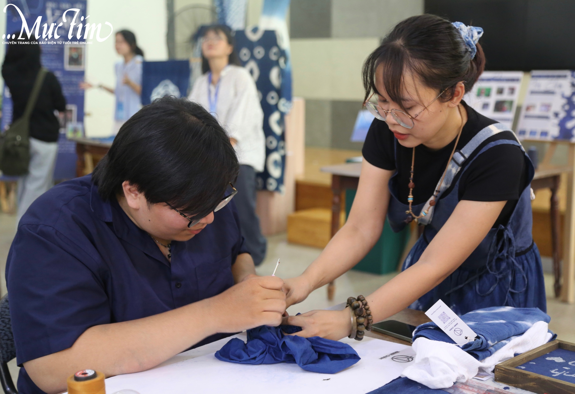 Người trẻ lan toả nghệ thuật nhuộm chàm truyền thống - Ảnh 5.