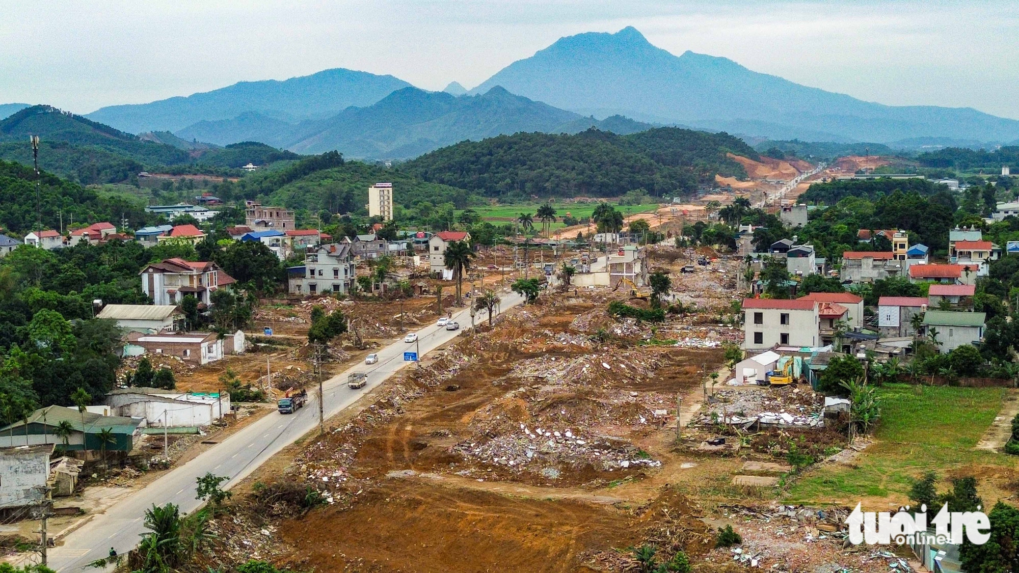 đại lộ Thăng Long - Ảnh 1.