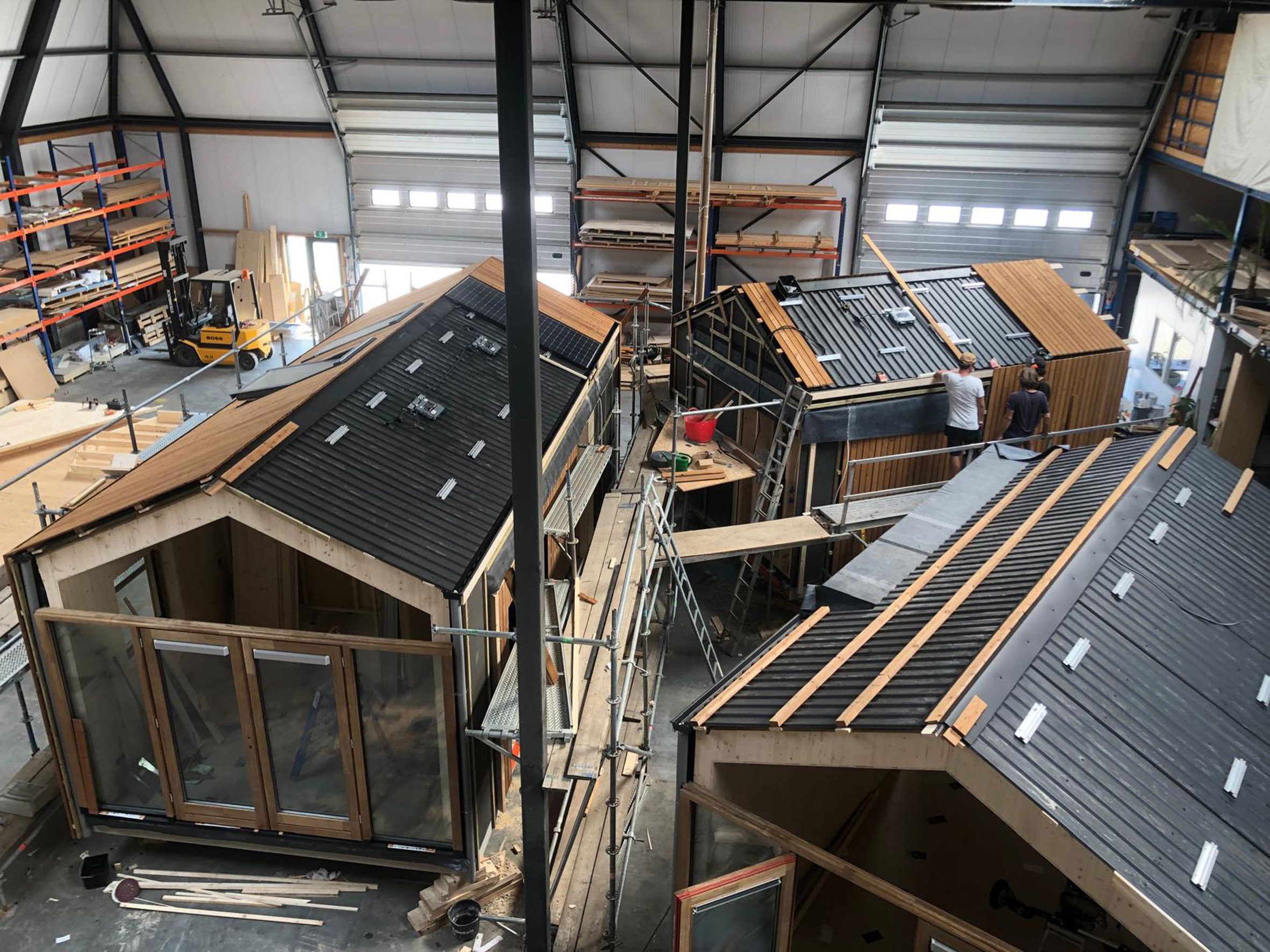 Ngôi nhà 'di chuyển cùng những cồn cát' - Ảnh 3.